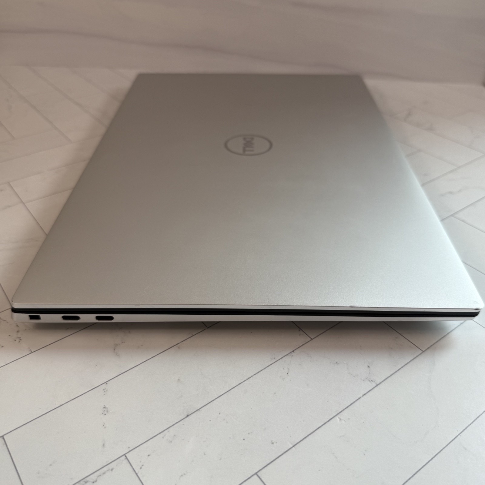 Dell XPS 15 9520 1TB SSD 32 GB i9 NVIDIA GeForce RTX 3050 Win 11 Pro #H304