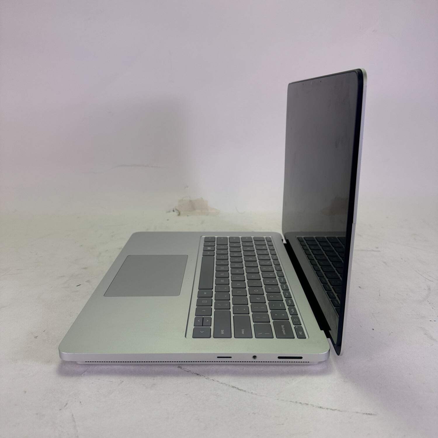 Microsoft Surface Laptop Studio 2 2029 14.4″ i7-13800H 16GB RAM 512GB SSD GeForc