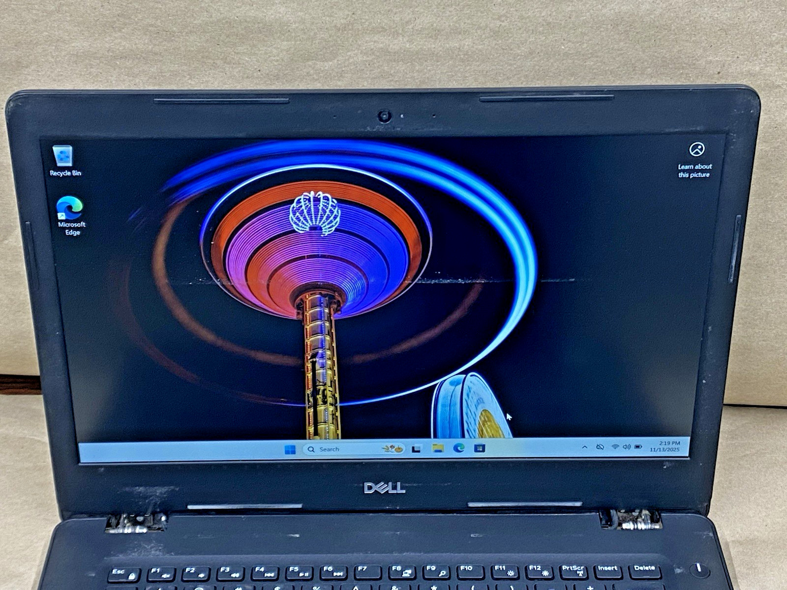 Dell Latitude 3490 – 14″ FHD – i5-8250U – 4GB – 128GB SSD – Win 11 – BIOS LOCKED