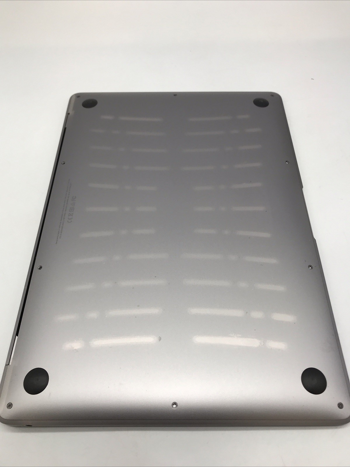 2018 Apple MacBook Air 13″ i5 1.6GHz 8GB 128GB – A1932 EMC3184 *Read* D/F Grade