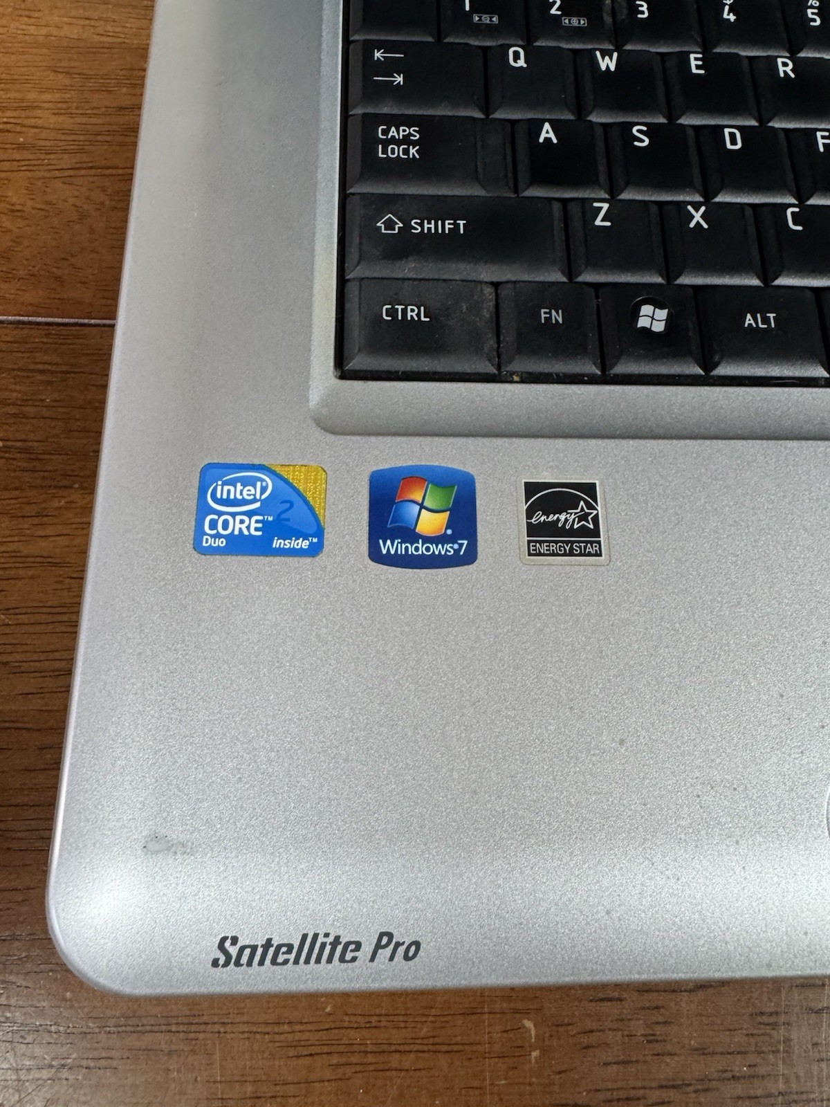 Toshiba Satellite Pro Laptop Intel Core 2 Duo Windows 7 Powers On Untested