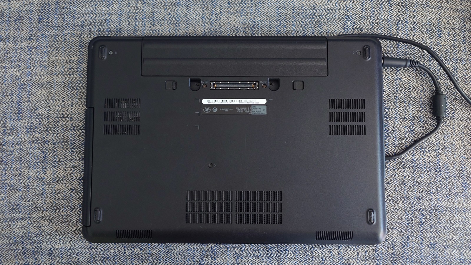 Dell Latitude E5540: I7-4600U, 8GB Ram, 320GB HDD, Fedora Linux