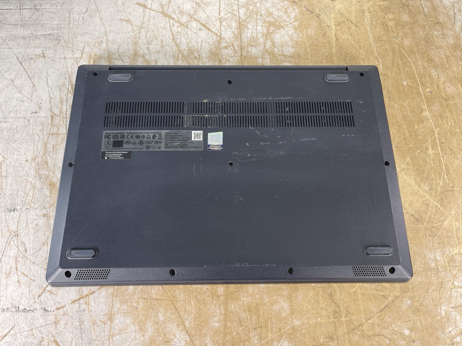 LENOVO IDEAPAD 3-15IML05 i5-10210U @ 1.60GHz, 8GB RAM, NO HDD/OS