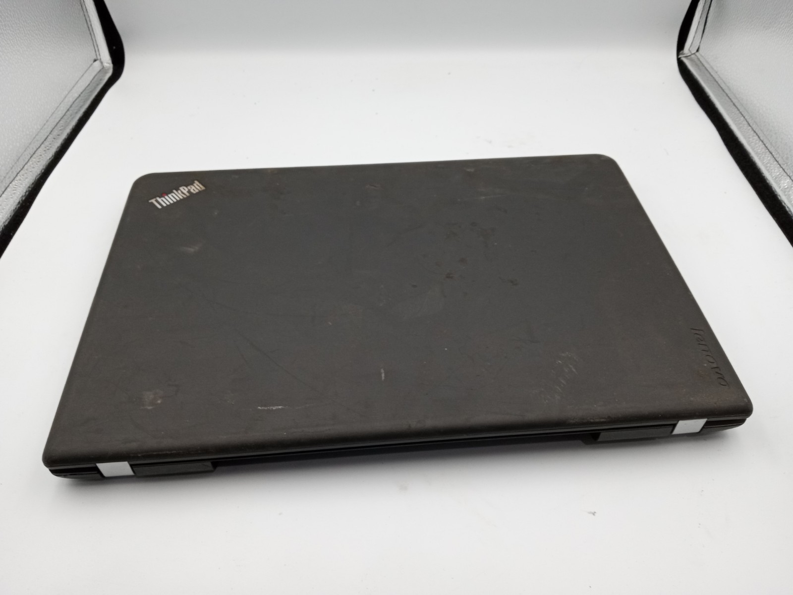 Lenovo Thinkpad E560 15″ Laptop Intel i7-6500U 8GB RAM *PARTS/REPAIR* READ -RR