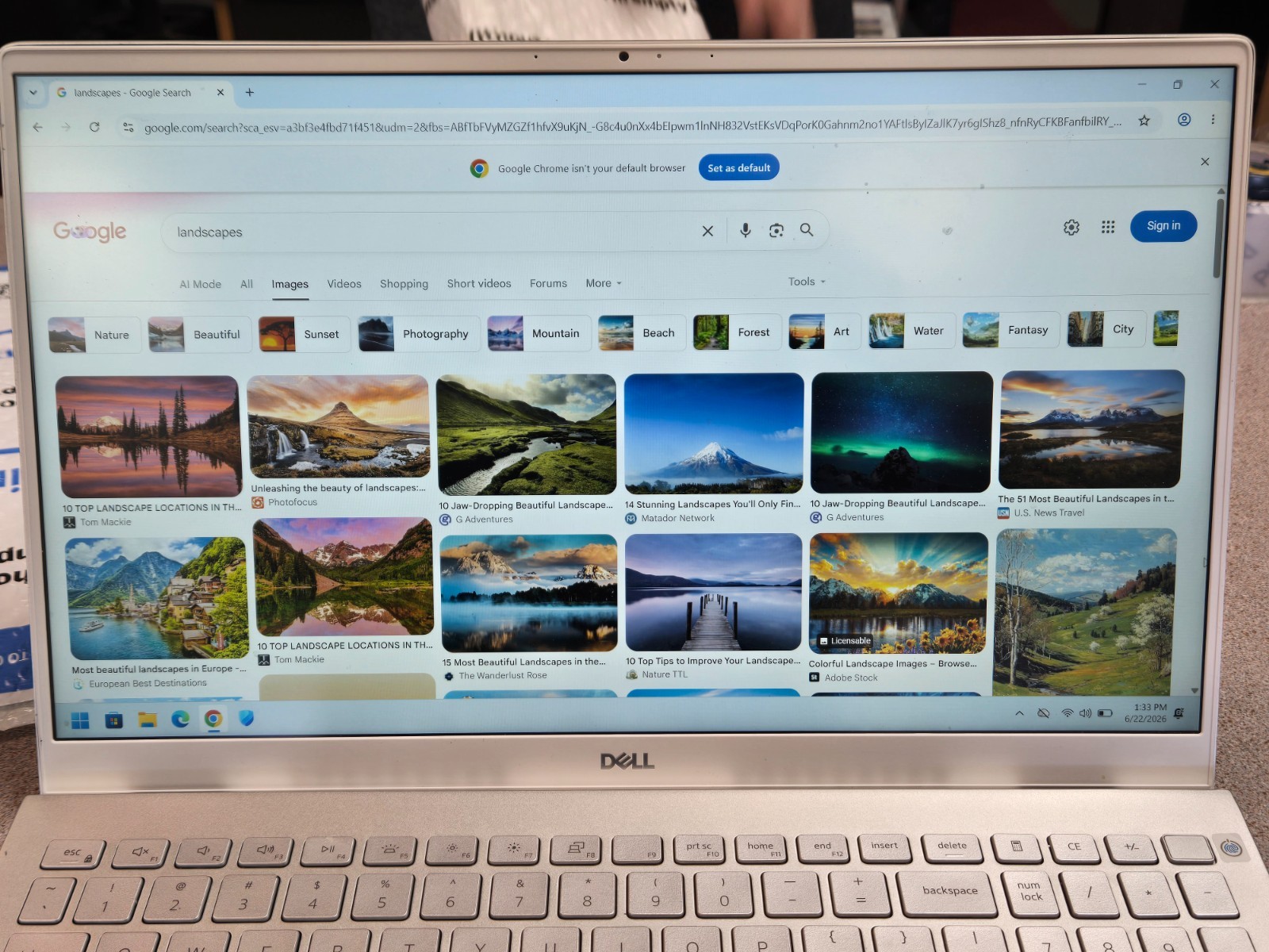 Dell Inspiron 5505 15.6″ Ryzen 5 4500U 8GB RAM 256SSD **READ**