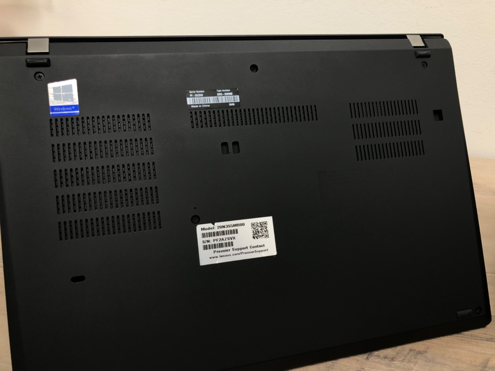 [LOT OF 2] Lenovo ThinkPad T490 14″ | NO SSD/OS | PARTS ONLY