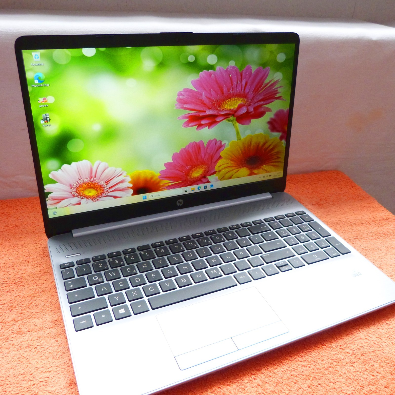 HP 250 G8 ENVY ULTRABOOK 15″ FULLHD Intel 10 GEN l SSD Windows 11 USBC HDMI