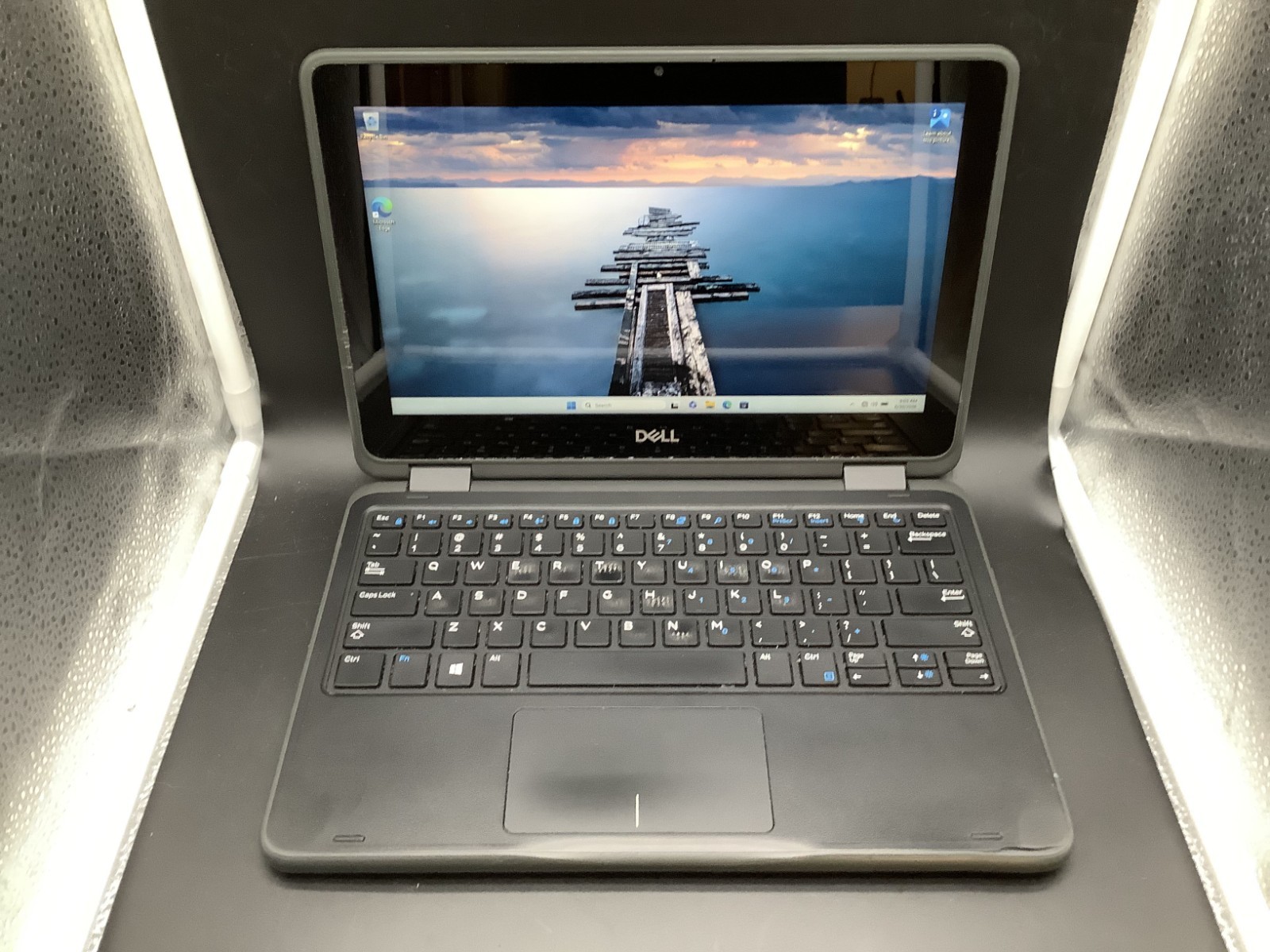 Dell Latitude 3190 2-in-1 Pentium Silver N5030 1.10GHz 4GB RAM 128GB SSD C Grade