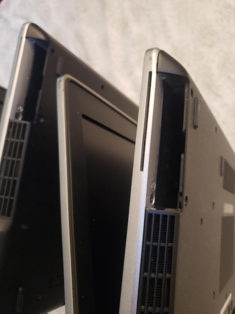 Lot of ( 2 ) Dell 15.6″E6520 i5-2520M 2.50GHz 8GB, NO Adapter, HDD ,Battery