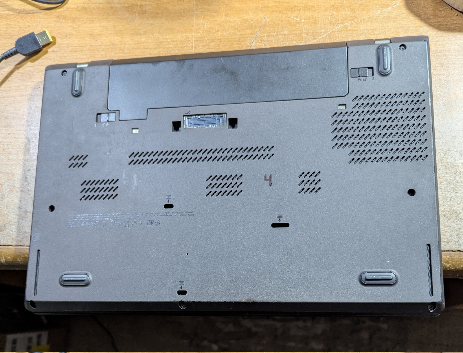 Lenovo Thinkpad T460 16Gb RAM 256Gb SSD Clean; Fully Functional; Good Computer.