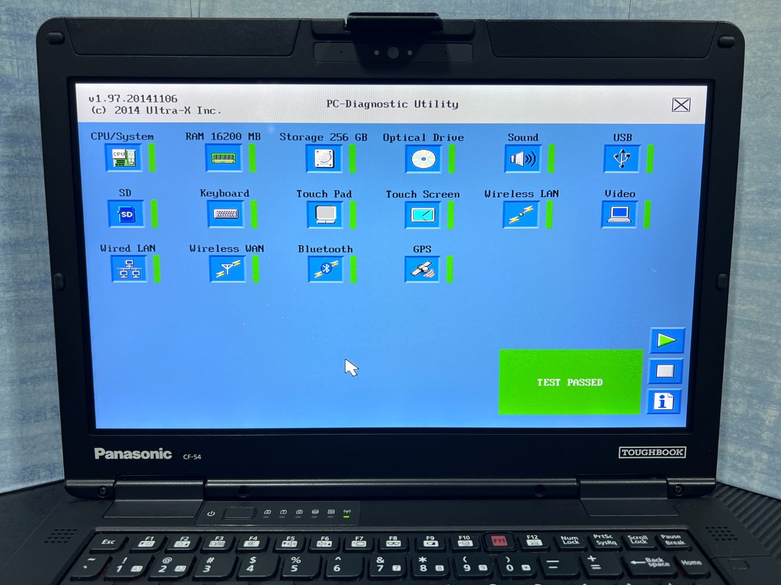CF-54J2487VM, i5-7300U @2.60GHz, 256GB SSD M.2, 16GB, TOUCHSCREEN, 4G LTE, 4240H