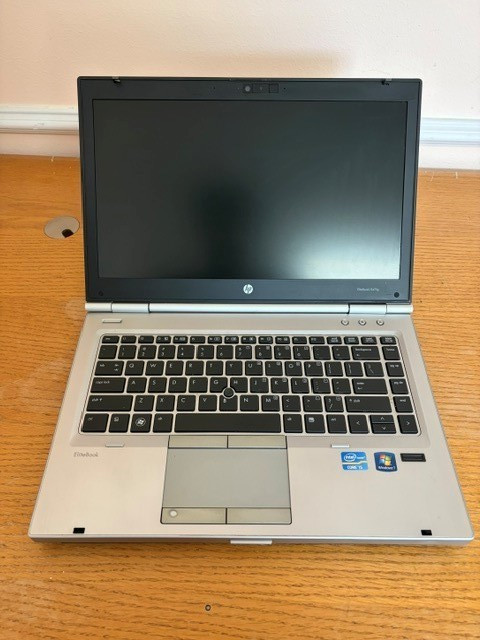 HP Elitebook 8470p Laptop – Good Screen – Intel i5-2230M – Read Des