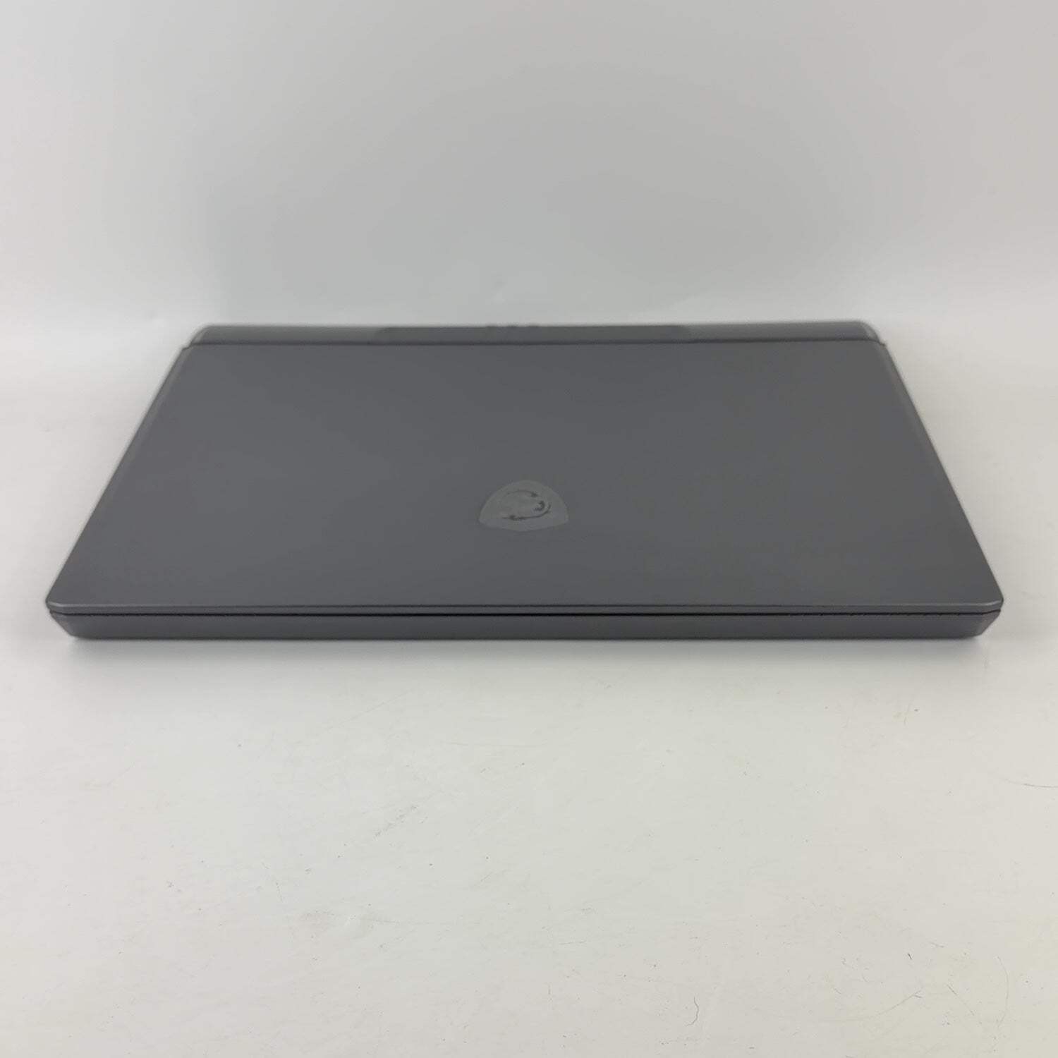 MSI Vector 17 HX A14VHG 17″ i9-14900HX 2.2GHz 32GB RAM 1TB SSD GeForce RTX 4080