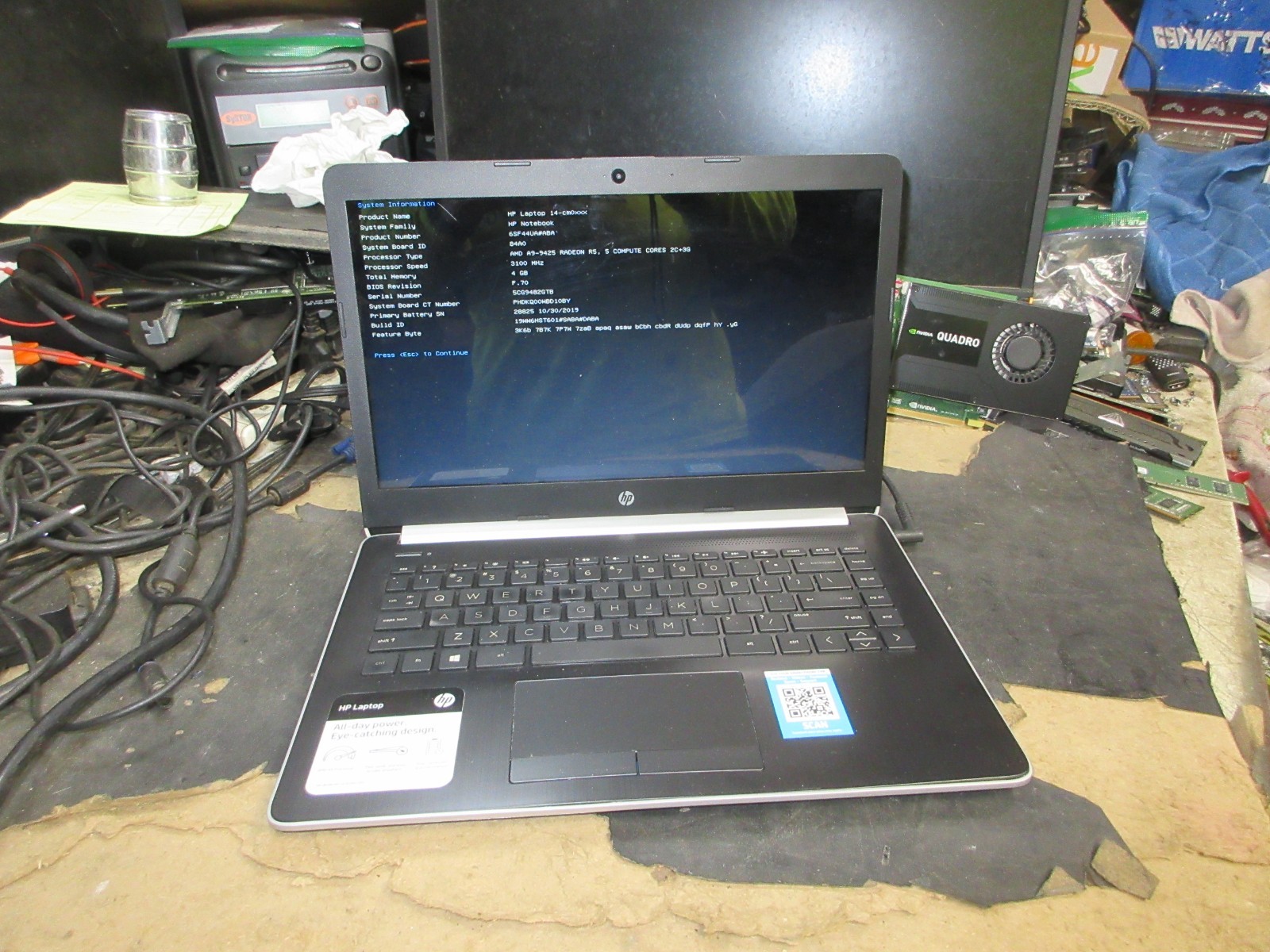 HP Laptop 14-cm0xxx AMD A9-9425 Radeon R5 4GB RAM w/Battery, No OS/HDD