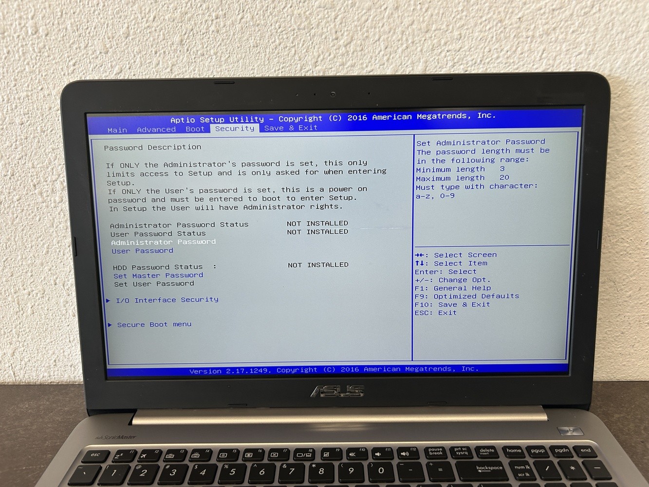 ASUS K501U Intel Core i7-6500U, GTX 960M (PARTS ONLY, Stuck in BIOS)