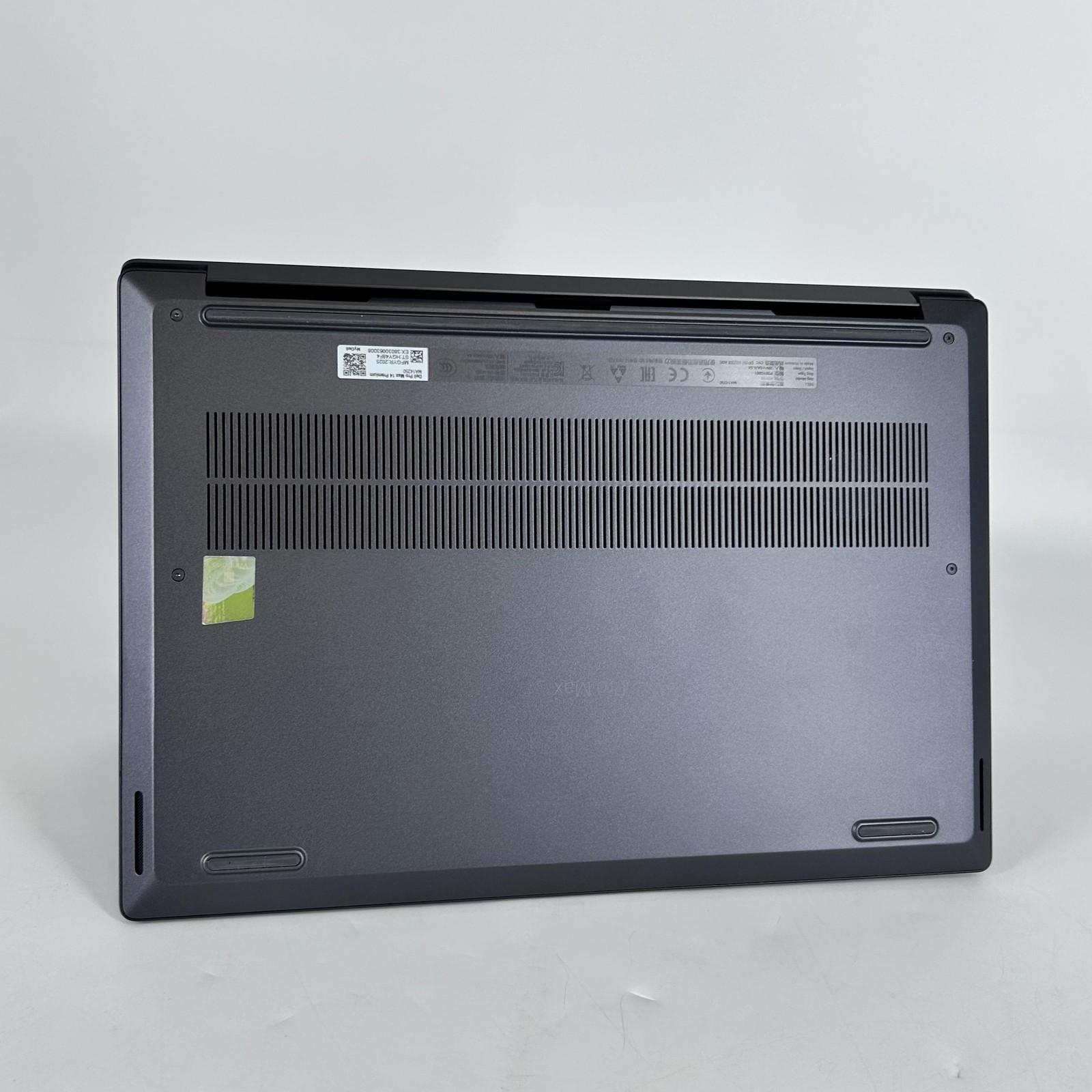 Dell Pro Max 14 Premium MA14250 QHD+ TOUCH Ultra 9 285H 64GB 2TB RTX PRO 2000