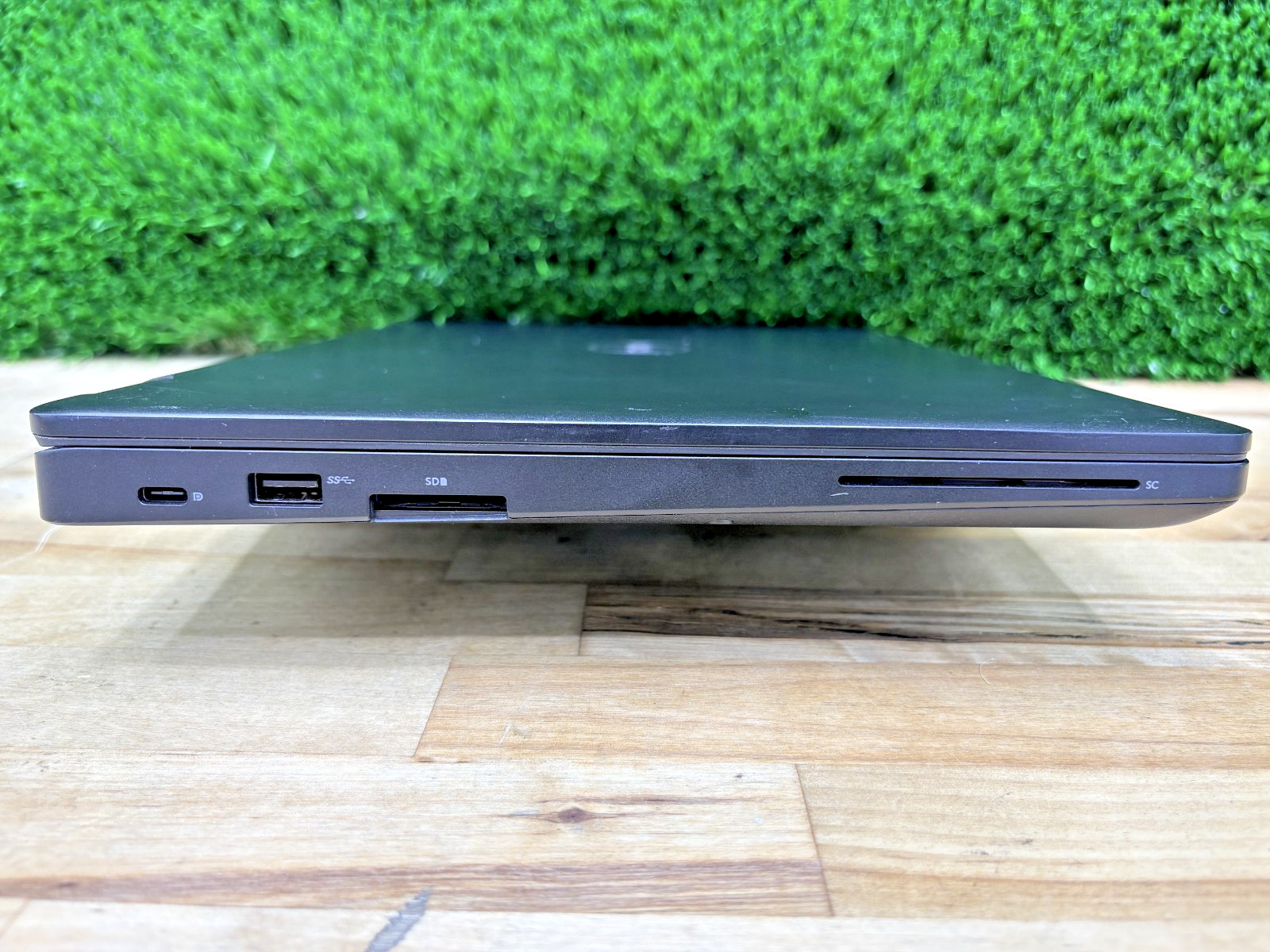 Dell Latitude E5470 14″ Intel i5-6th Gen 2.60GHz 16GB RAM 256GB SSD Win 11 Pro*