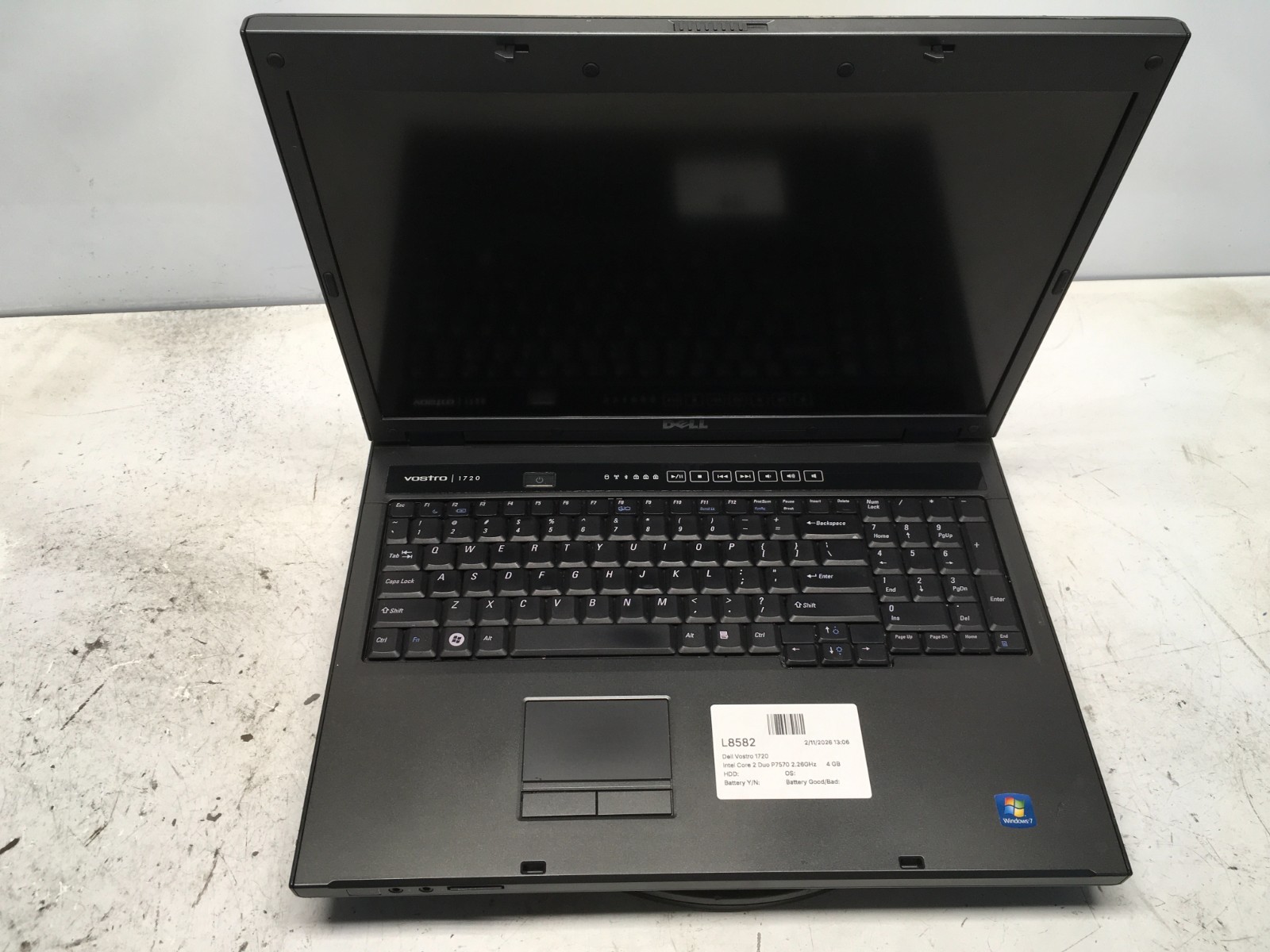 Dell Vostro 1720 Intel Core 2 Duo P7570 2.26GHz 4 GB NO HDD