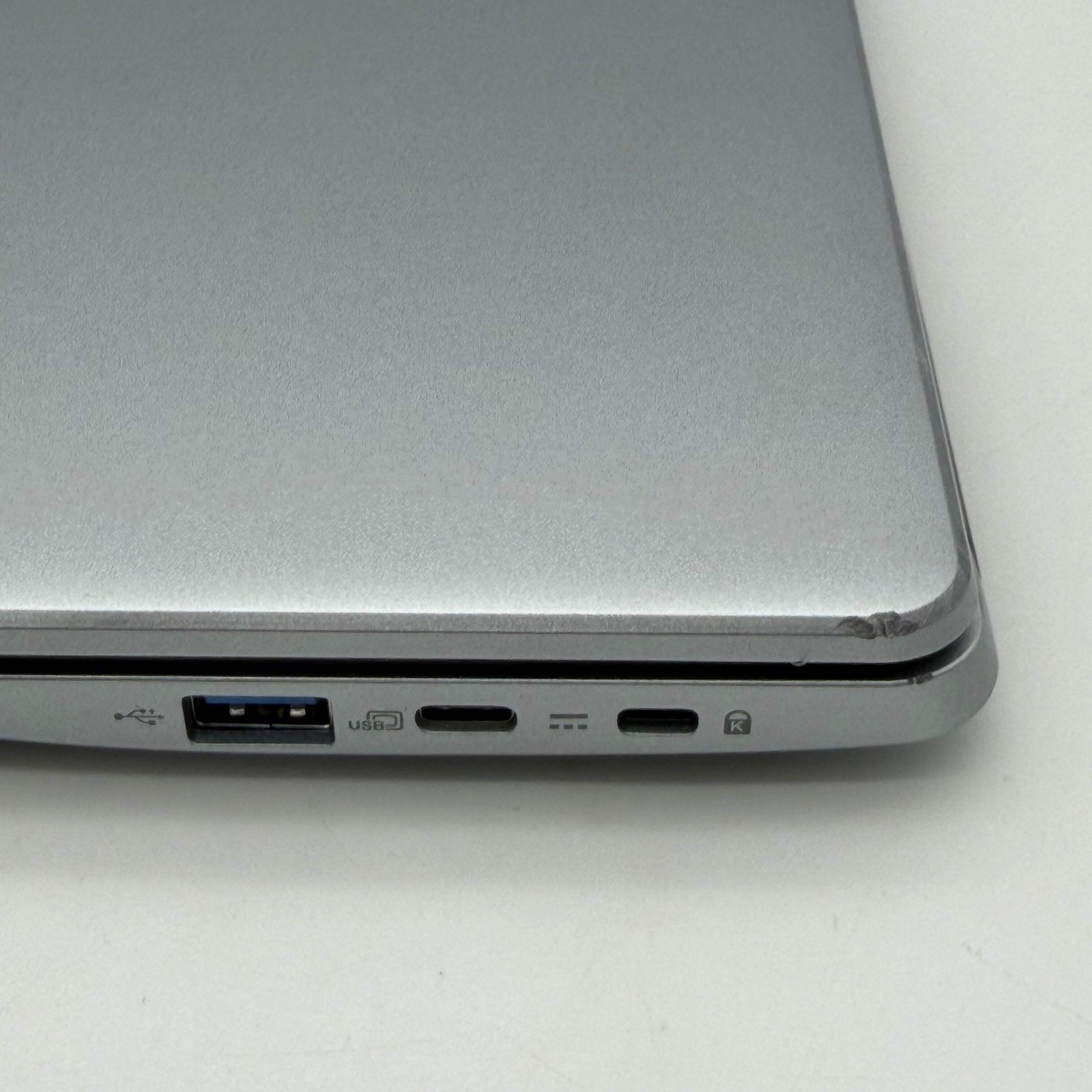 Acer Chromebook 315 15.6-inch Intel Celeron 4GB RAM 64GB Silver, Charger & Wired