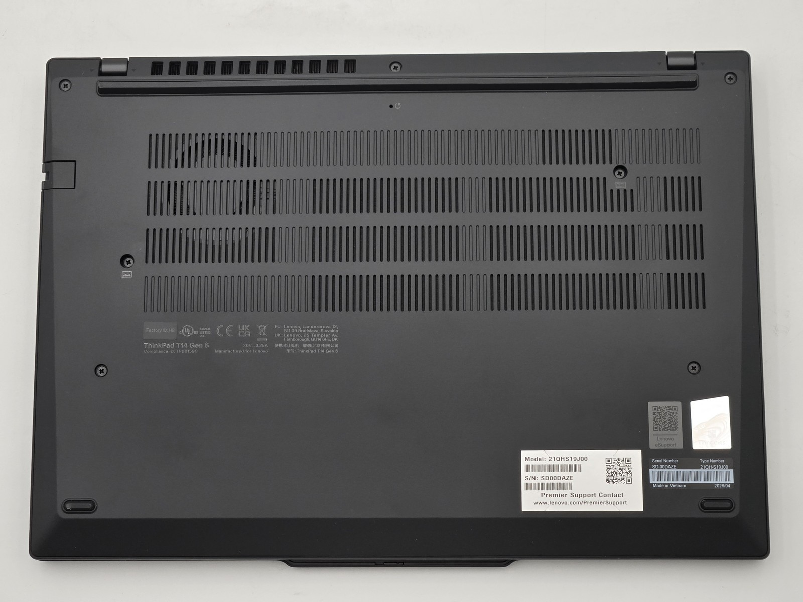 Lenovo ThinkPad T14 Gen 6 14″ FHD+ ULTRA 7 268V 512GB SSD 32GB W11P Webcam