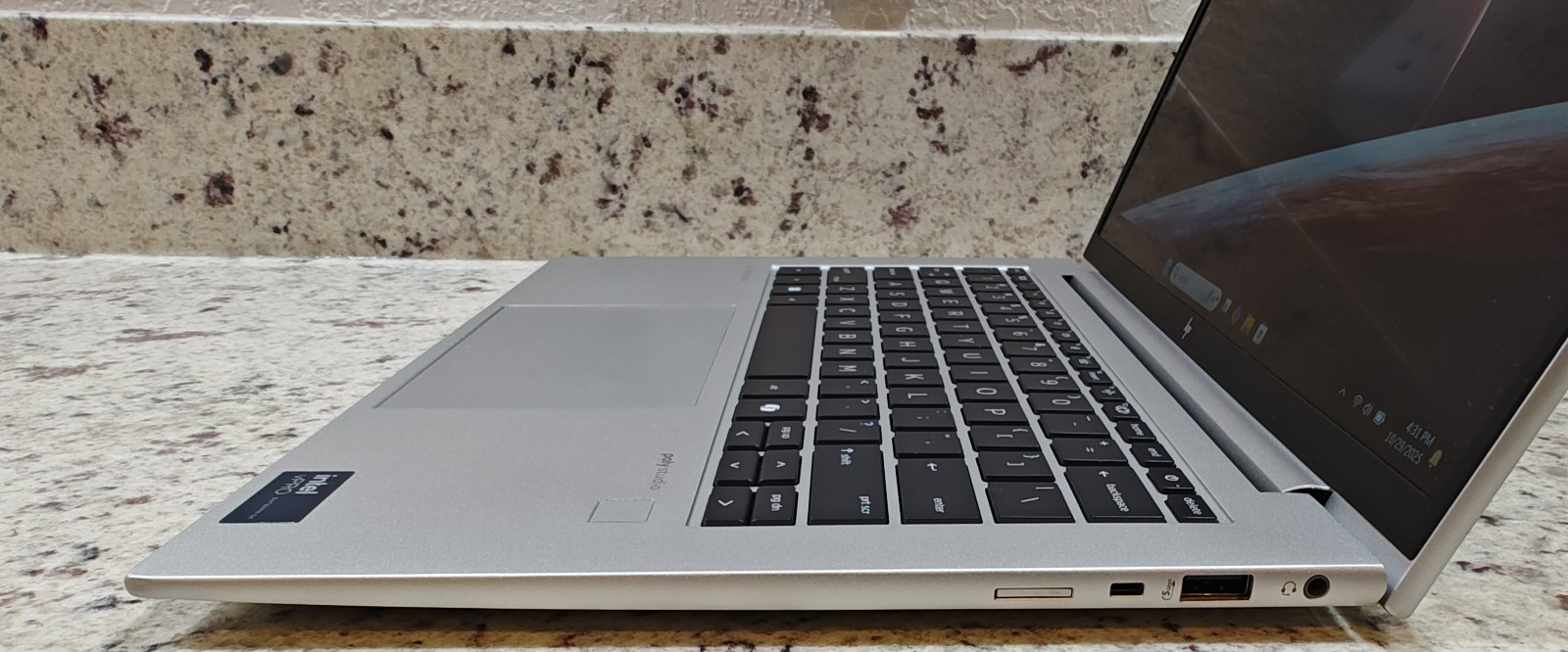 HP EliteBook 840 G11 (Touch) — Ultra 7 165H / 32GB RAM / 512GB SSD / WTY 2029