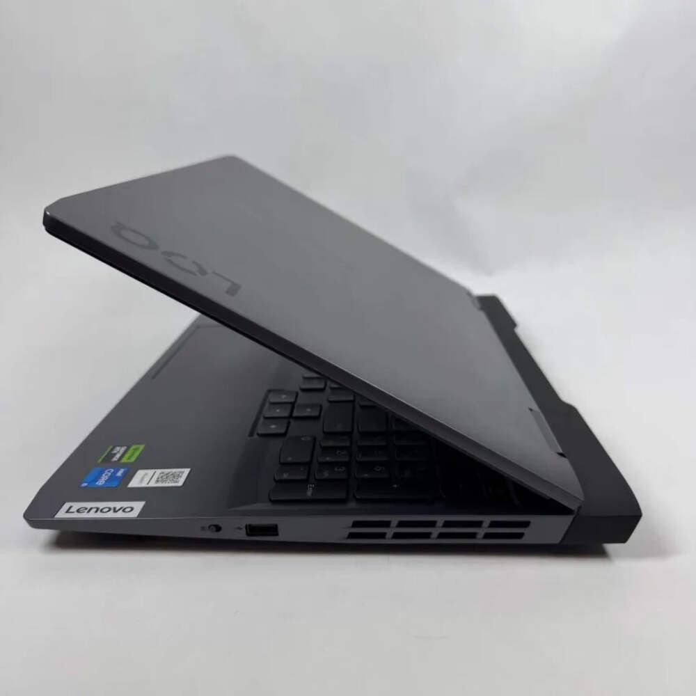 Lenovo LOQ 15 15IRH8 15.6″ i5-13420H 2.1GHz 16GB RAM 512GB SSD GeForce RTX 2050