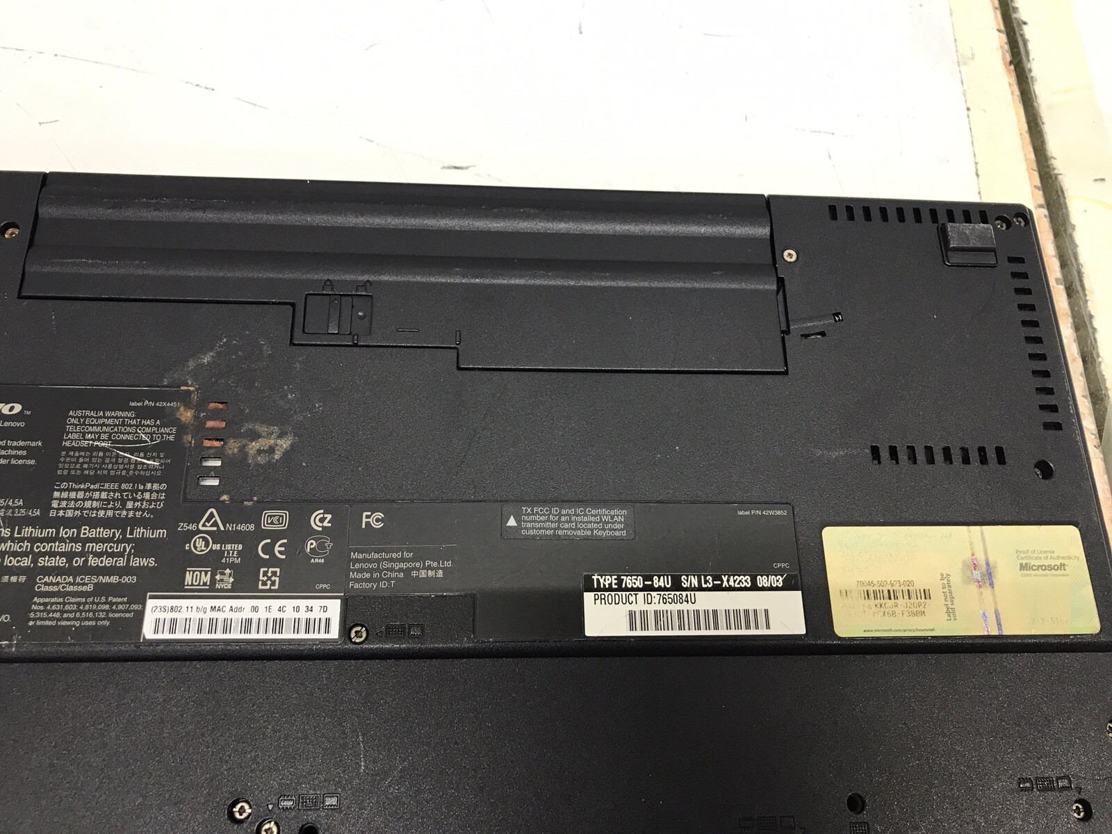 Lenovo ThinkPad R61e Intel Celeron CPU 540 @ 1.86GHz Booted to BIOS