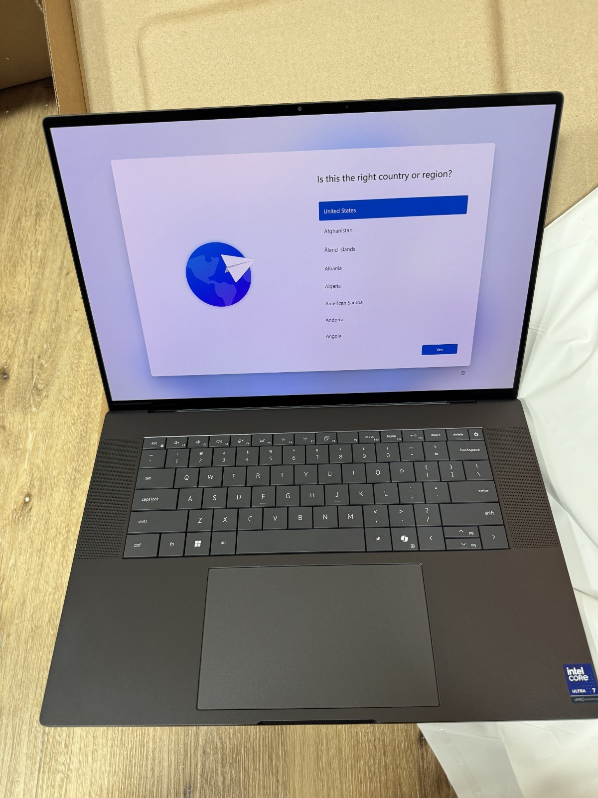Dell Pro Max 16 Premium MA16250 Core Ultra 7 265H 16″ FHD+ 32GB LPDDR5x RTX 1000
