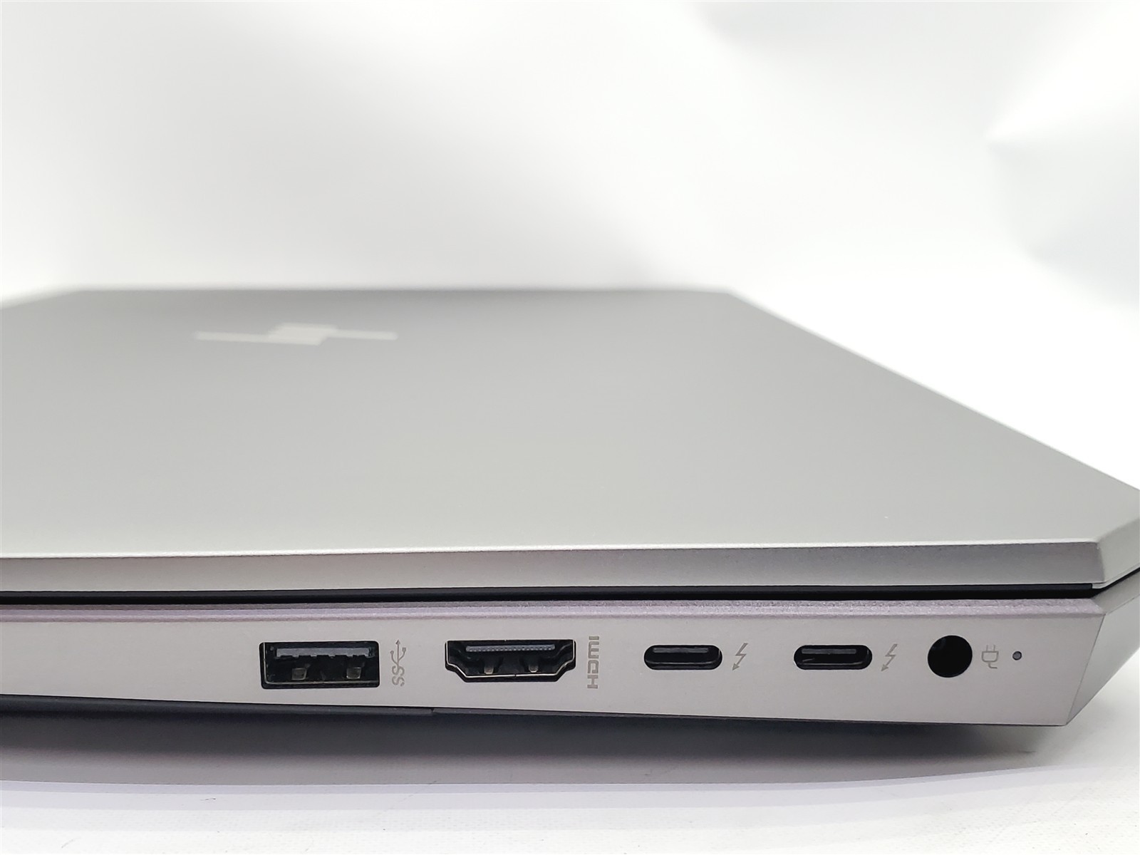 HP ZBook 15 G5 Workstation Xeon E-2176M 32GB 256GB NVMe Quadro P2000 W11Pro *A/C