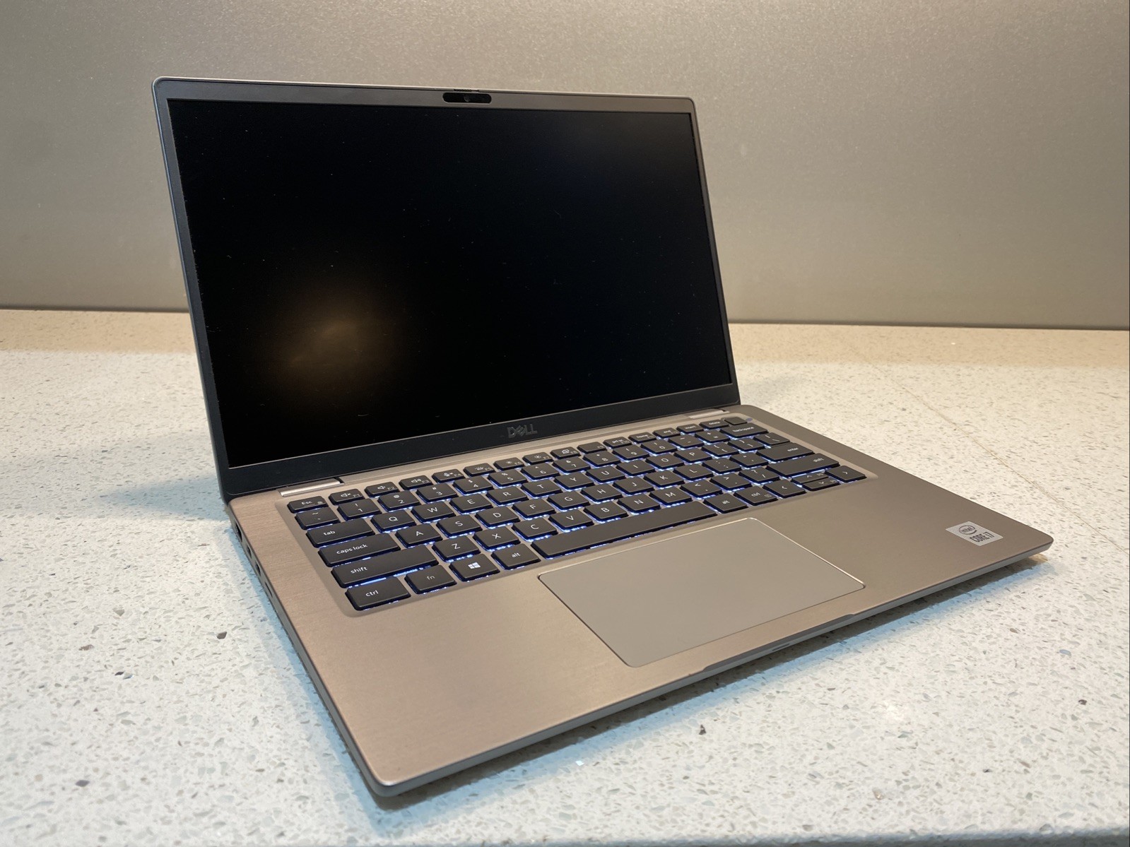 Dell Latitude 7410 Intel i7 10610U 1.80GHz 8GB RAM 256GB SSD 14″ Inch Like NEW