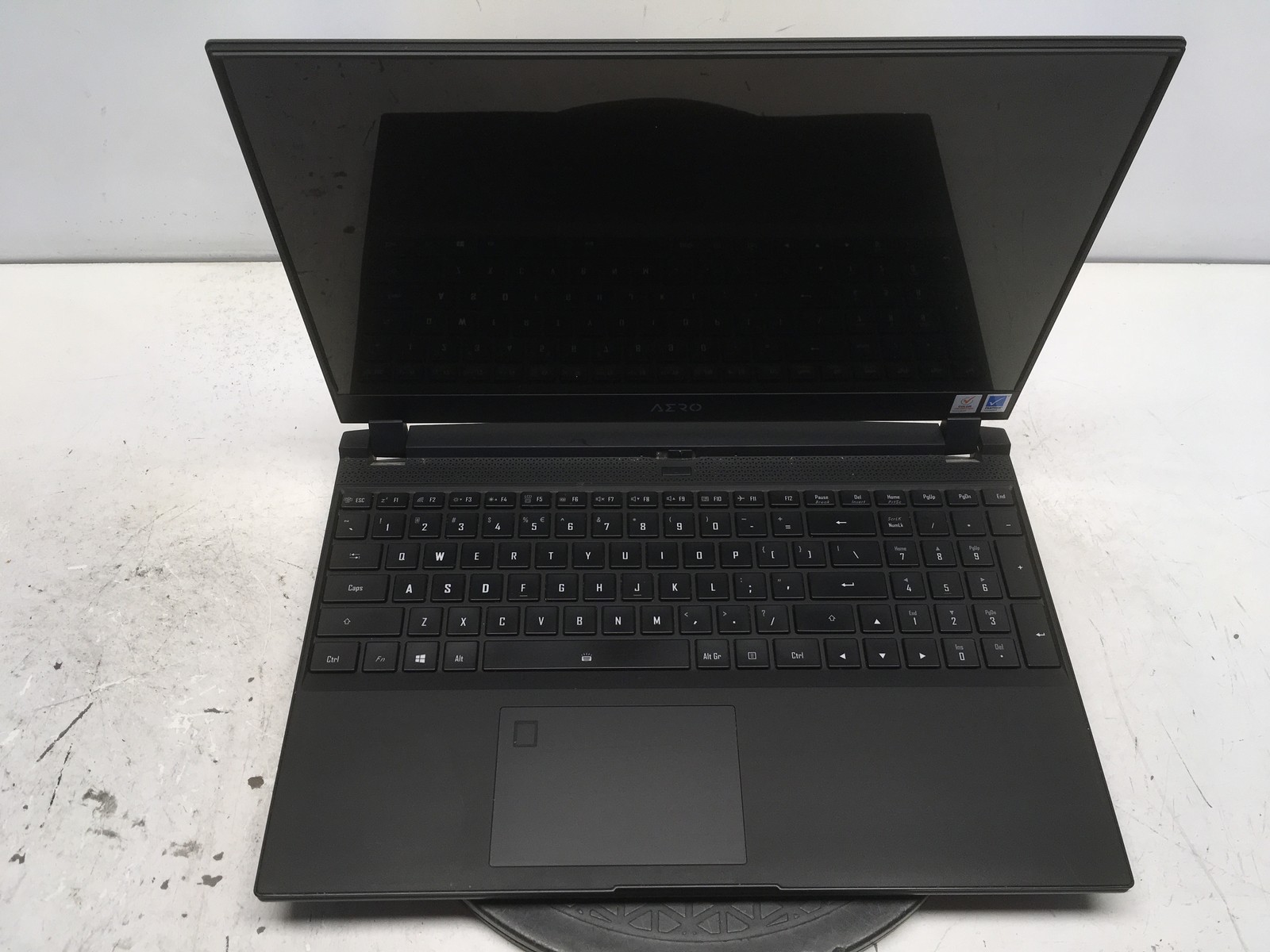 Gigabyte Aero 15 OLED Intel i7-10th Gen 2.3GHz No RAM NO HDD No Batt RTX 3060