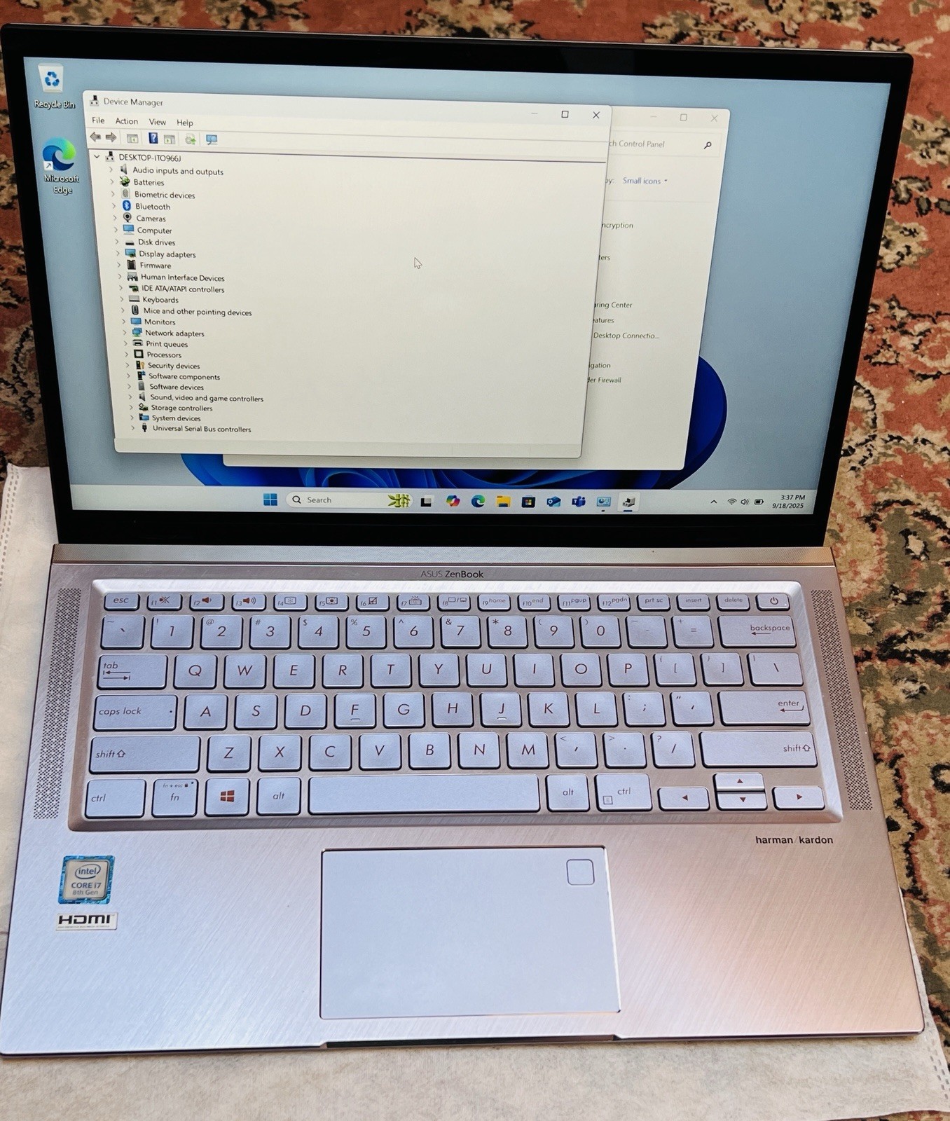 Asus Zen Book Ux431FA, I7 8th Generation @1.80GHz,8G,UHD Graphics,256G,Win11 Pro