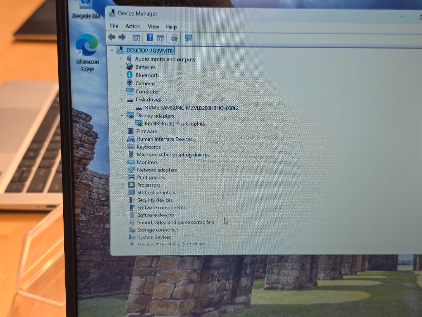 15″ Lenovo IdeaPad S340-15IL – i7, 8GB, 256GB NVMe M.2 SSD | W11 Rdy!!