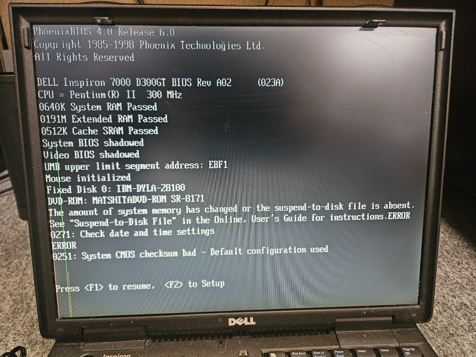Vintage Dell Inspiron 7000 Laptop