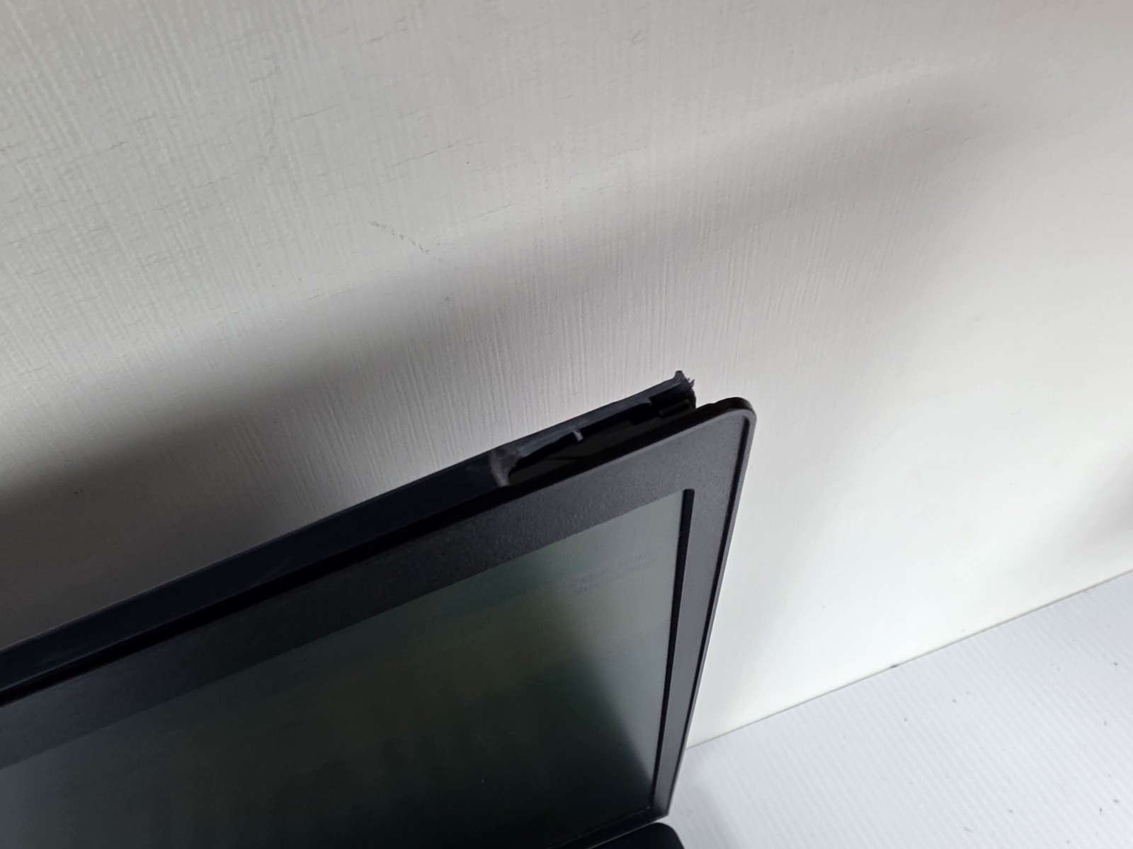 Lenovo IdeaPad 3 17″ Core i5-1035G1 1.00GHz 20GB Ram 500GB SSD Windows 11