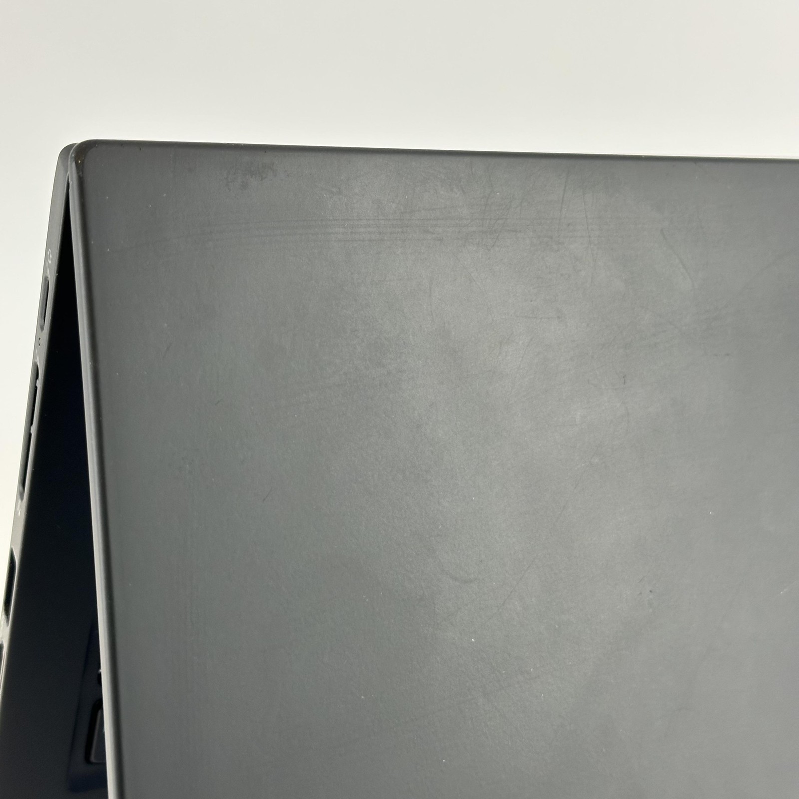 Lenovo ThinkPad X1 Carbon Gen 8 14 2K i7-10610U 1.80GHz 16GB 512GB SSD Good
