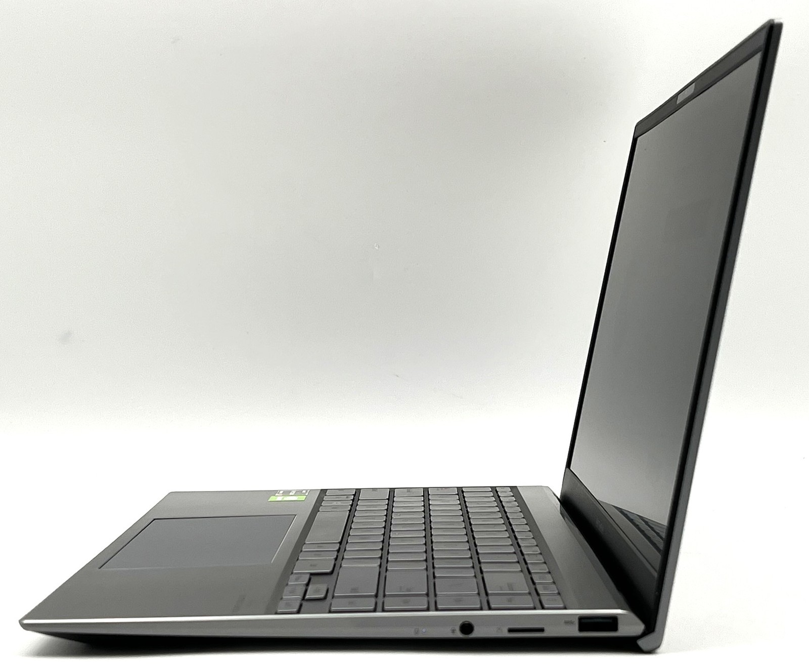 ASUS Zenbook 14″ Laptop – AMD Ryzen 5 – 8GB RAM- MX450 – 256GB SSD – Light Gray