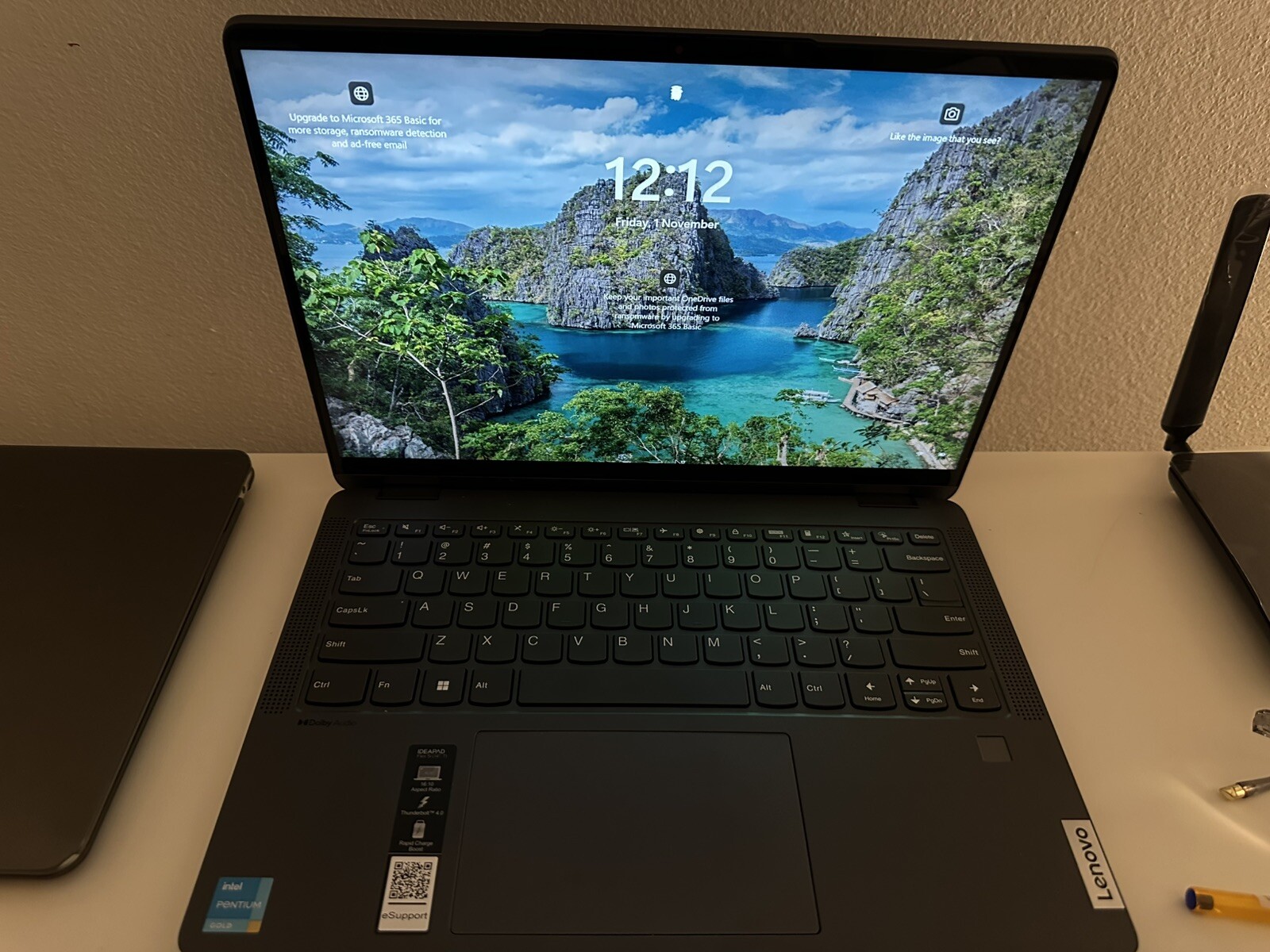 Lenovo IdeaPad 14Iau7 (512GB SSD, Intel Core i7-10510U, 1.80GHz, 8GB RAM)…