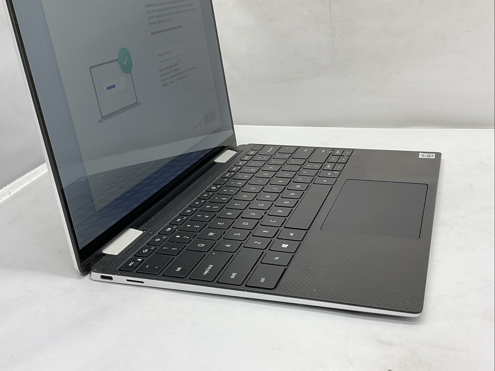 Dell XPS 13 7390 2-in-1 – i5-1035G1 – 8GB, 256GB – Touch Screen, Windows 11 Pro