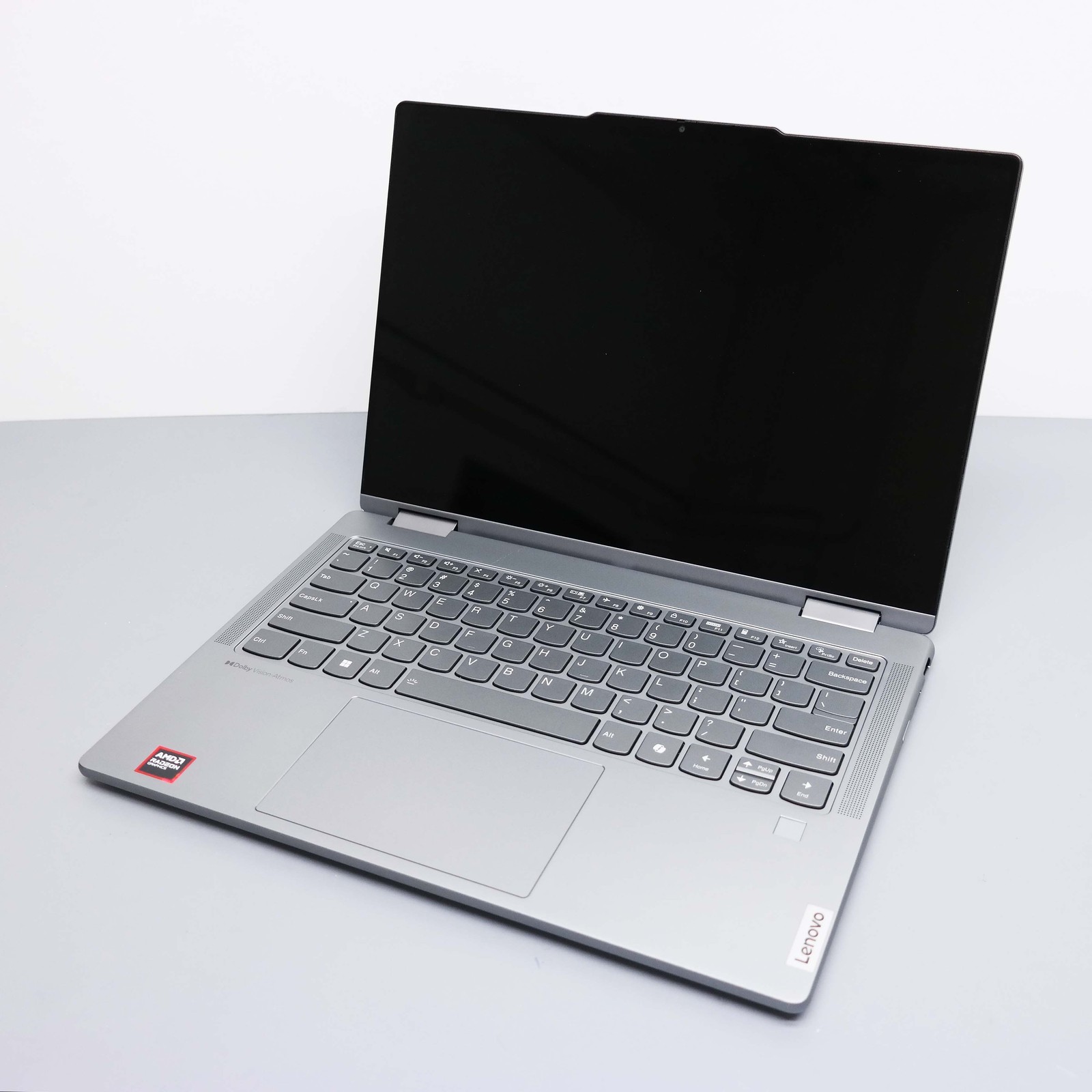 Lenovo Yoga 7 14″ AMD Ryzen 5 8640HS 8GB 512GB SSD