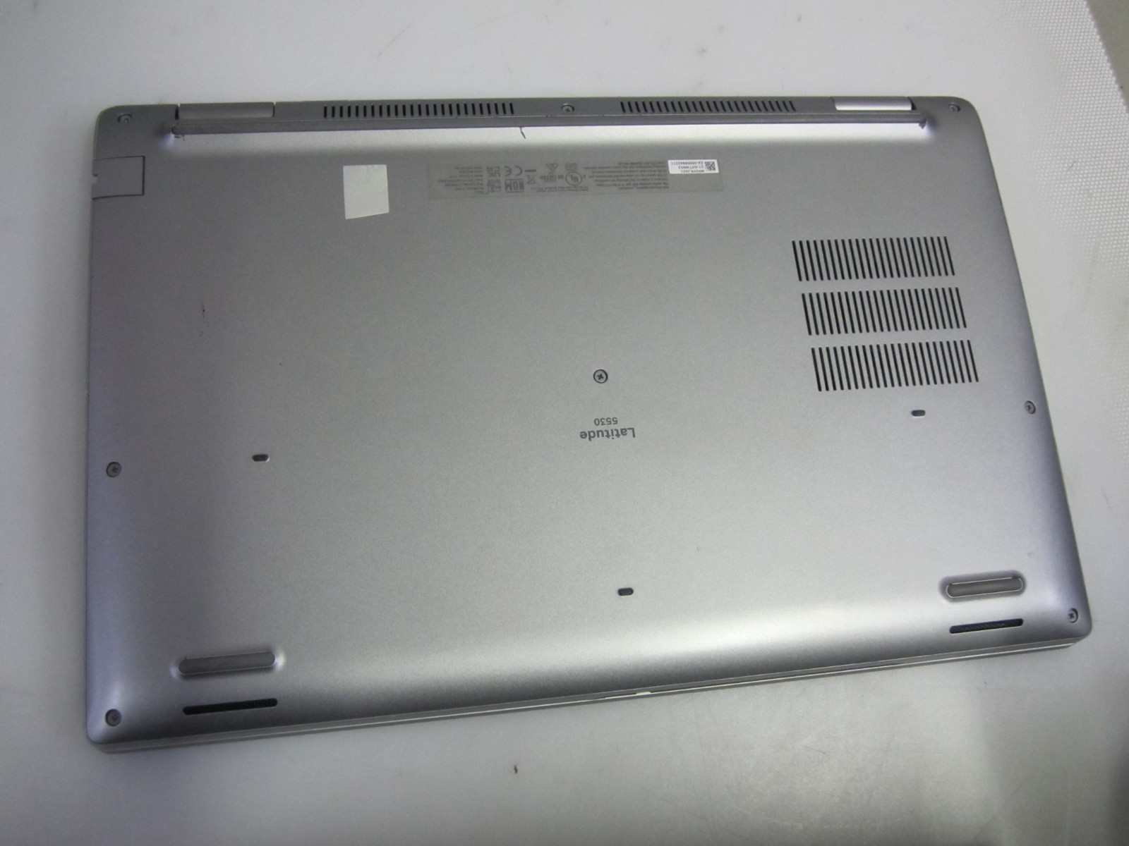 Dell Latitude 5530 I7-1265U 4.80GHz 16GB Laptop NO OS/AC/HDD BIOS