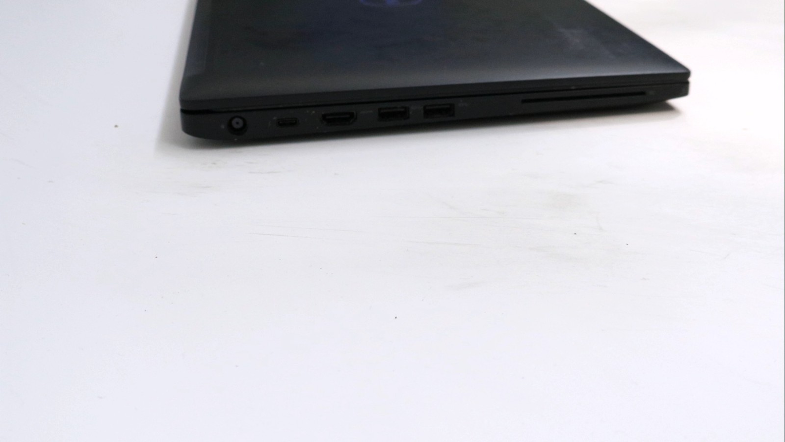 Dell Latitude 7480 14″ i7-7600u 16GB 256GB – Fair READ DESC