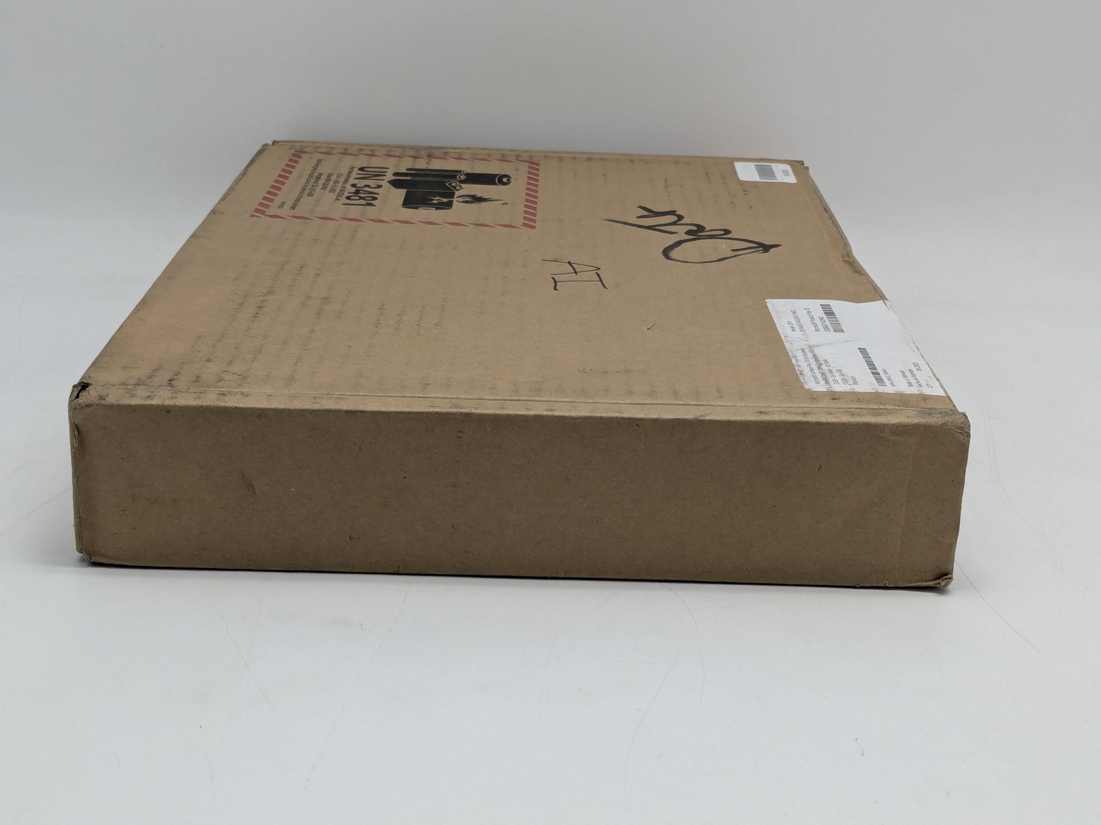 Microsoft Surface Pro 10 For Business 13″ Ultra 7 165U 32GB RAM 512GB SSD Win11H