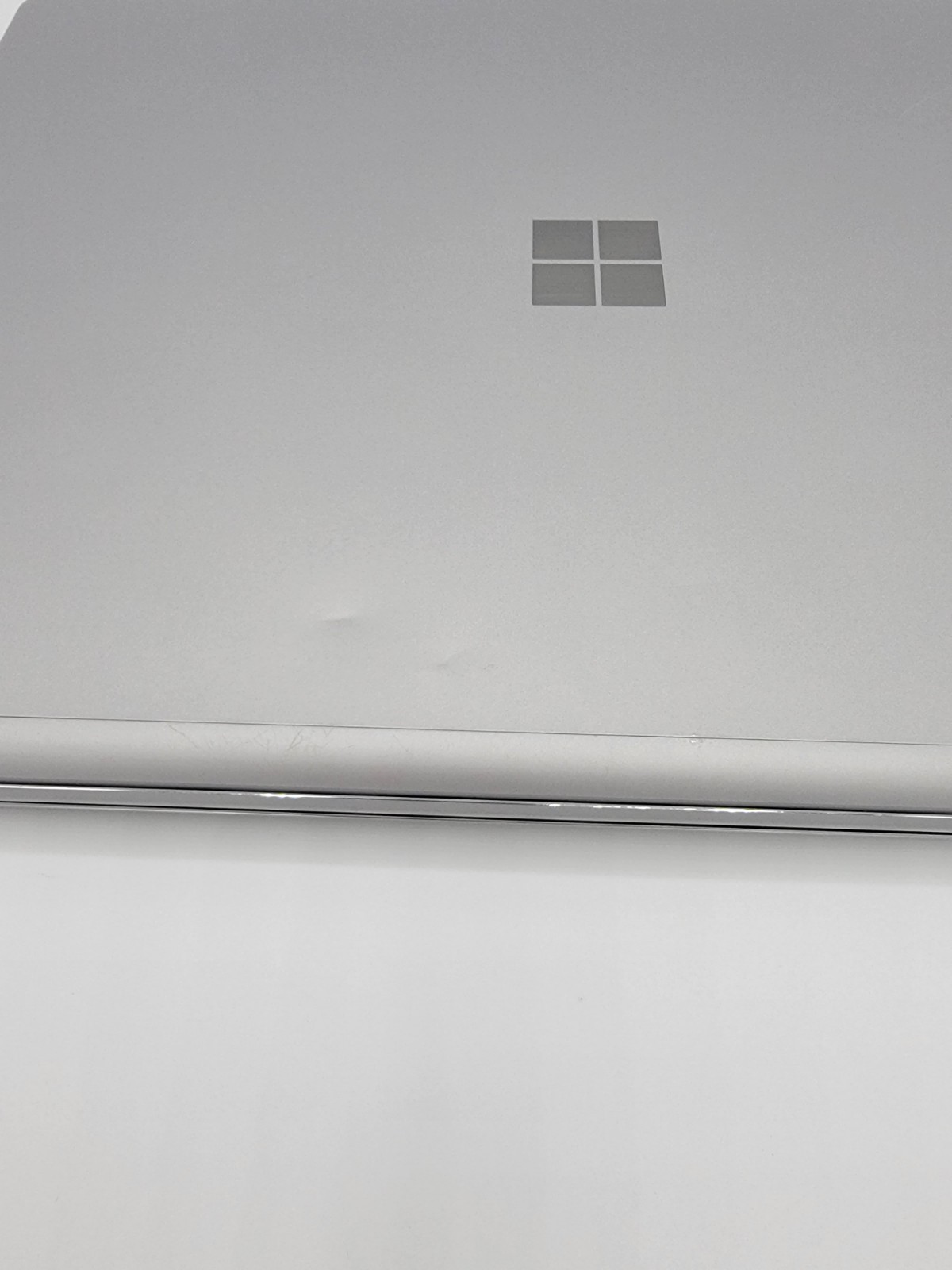 Surface Book 3 15″ 2-in-1 Touchscreen i7-1065G7 32GB RAM 512GB SSD GTX 1660 Ti