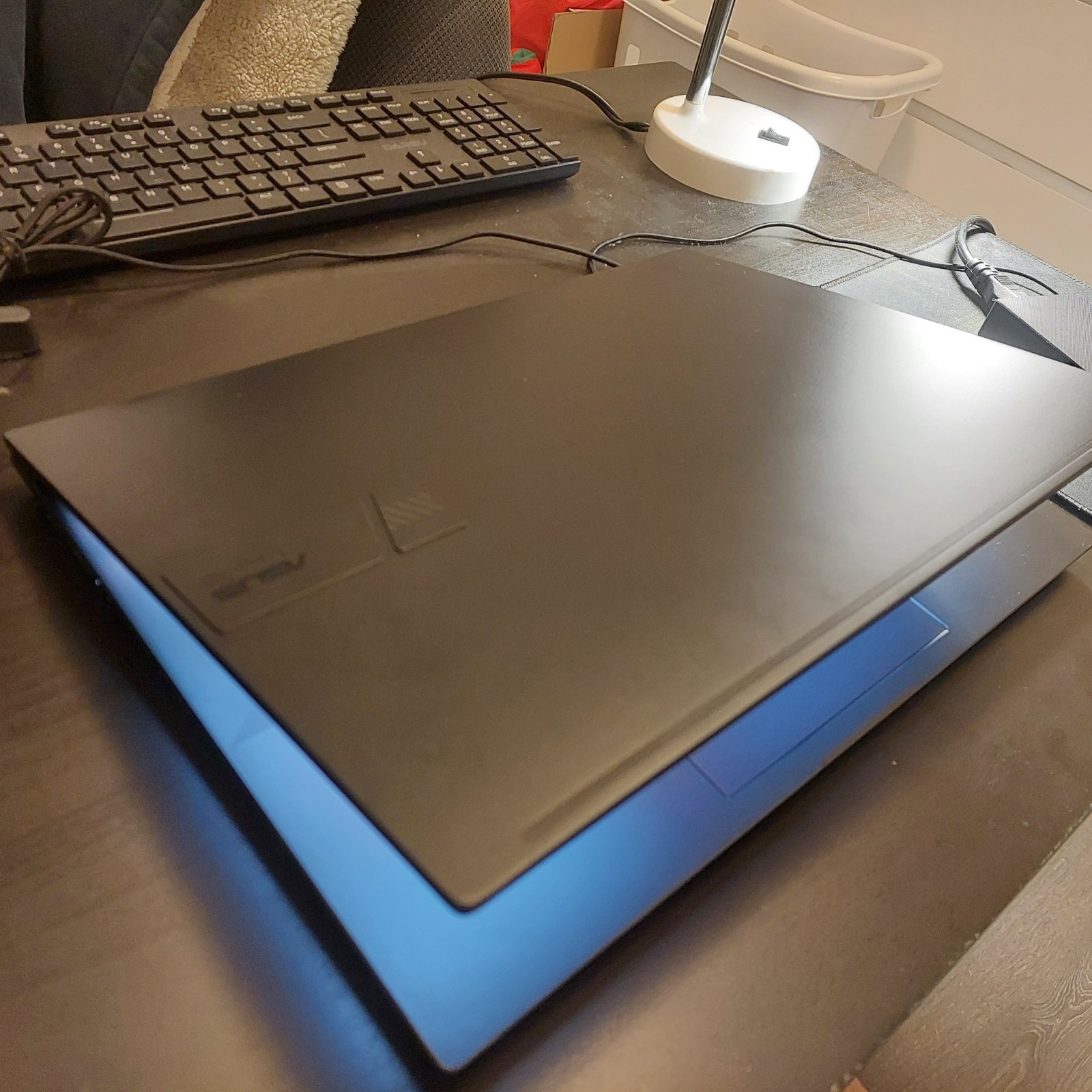 ASUS Vivobook M7600QE – AMD Ryzen 9 5900 – NVIDIA GeForce RTX3050Ti – 16GB RAM