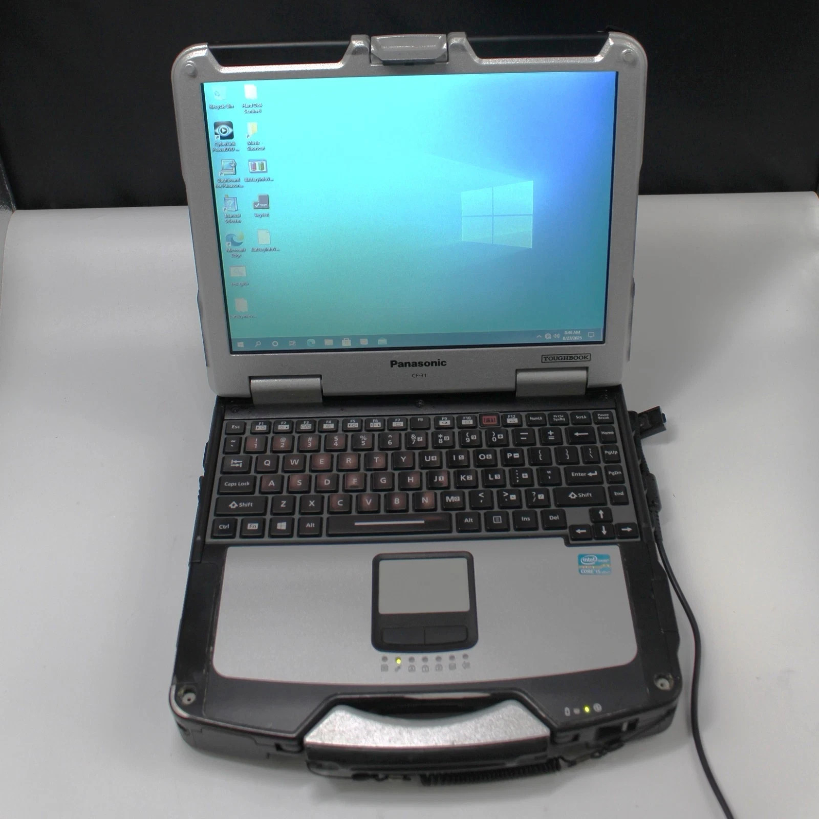 Panasonic Toughbook CF-31 MK5 13.1″ i5-5300U 8GB RAM 512GB SSD Windows 10 Pro