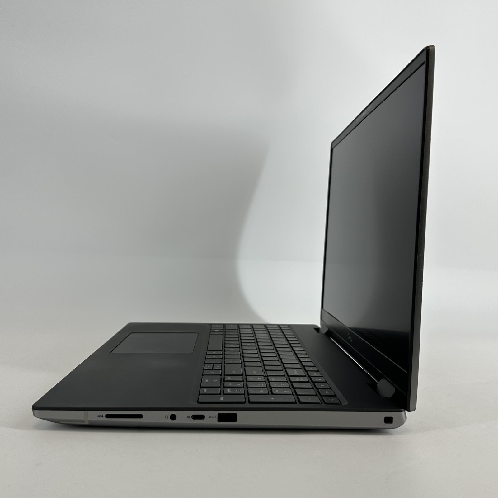 Dell Precision 7670 16 FHD+ 2.1 GHz i7-12850HX 32GB 1TB SSD RTX A2000 FRAME GAP