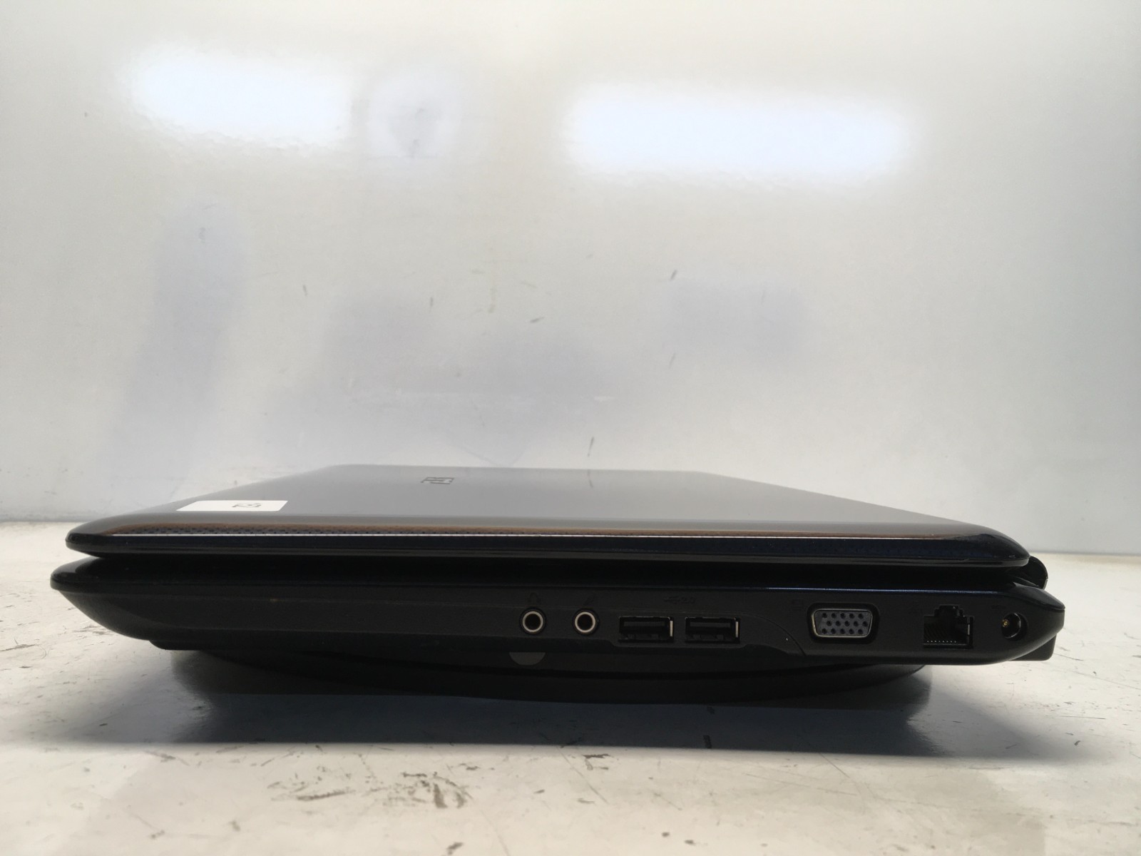Asus K50I Intel Pentium Dual-Core T4400 2.2GHz 4 GB NO HDD