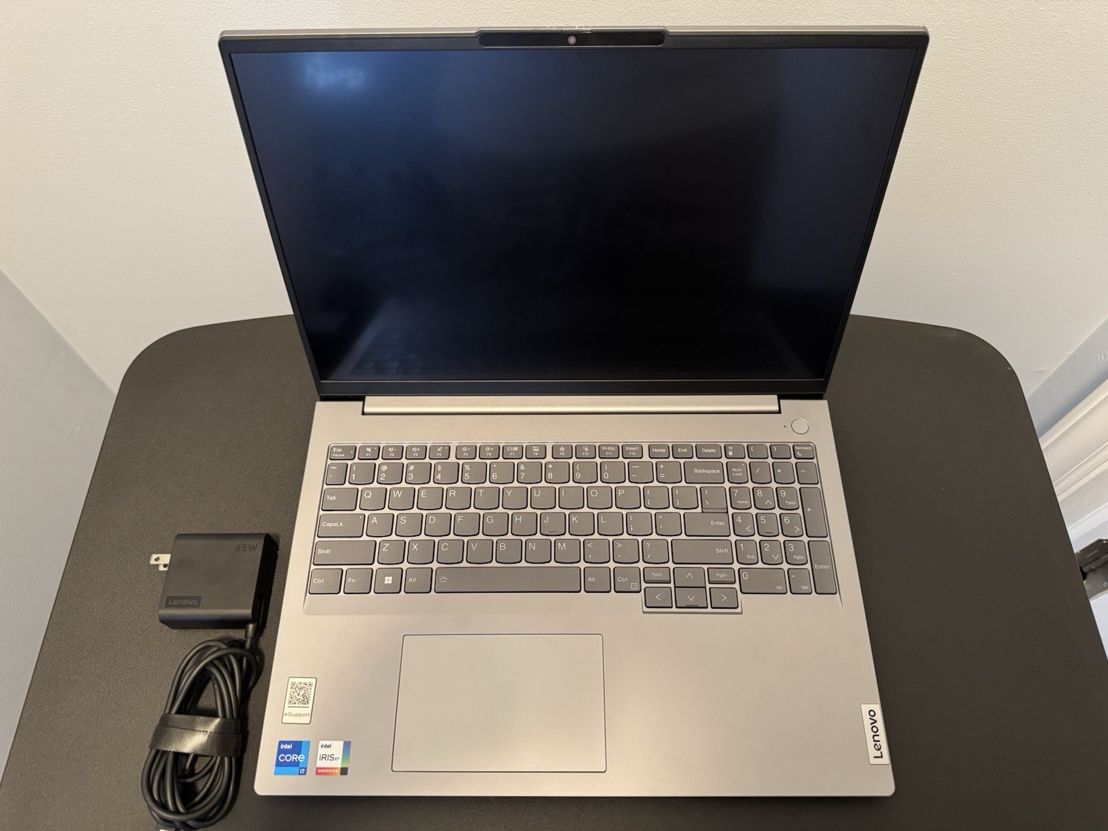 Lenovo ThinkBook 15.6″ i7-1355U 16GB DDR5 5200MHz 512GB M.2 NVMe SSD Win 11 Pro