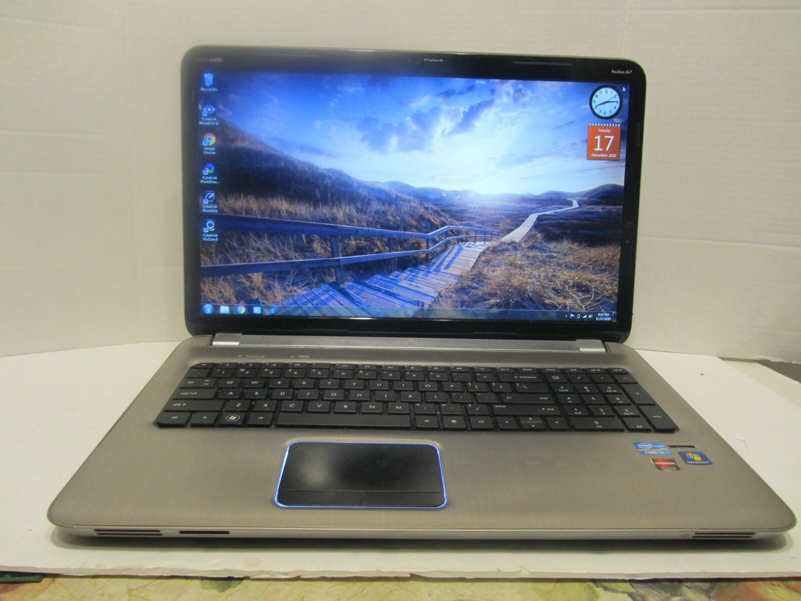 HP PAVILION DV7-6143CL 17.3 CORE i7-2630QM@2.0GHz 6GB RAM 500GB HDD WIN 7 OFF 13